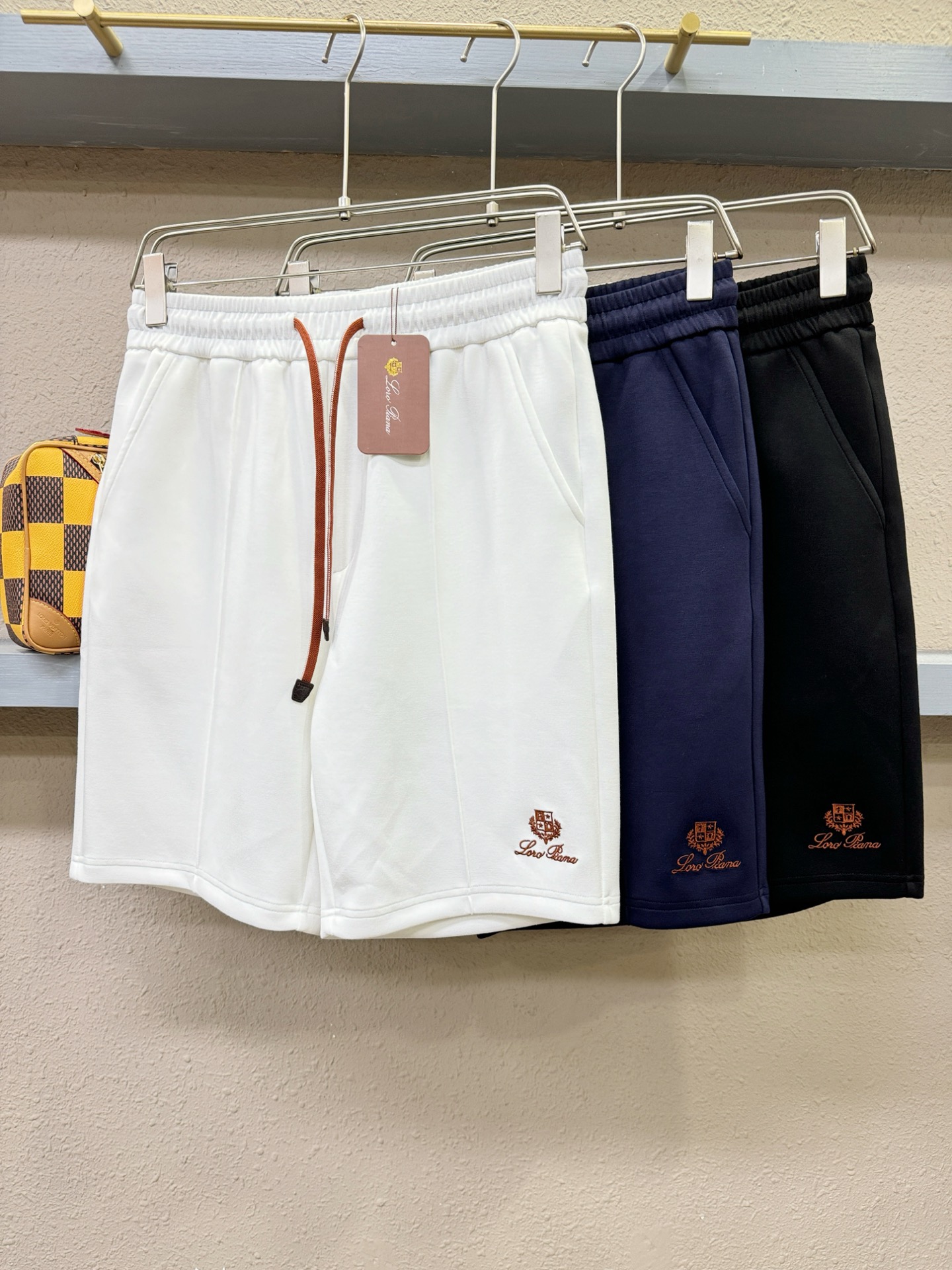 High-End Custom Shorts: P7000 Loro Pianano Yoyoa, 2025 Collection, Premium Quality & Comfort