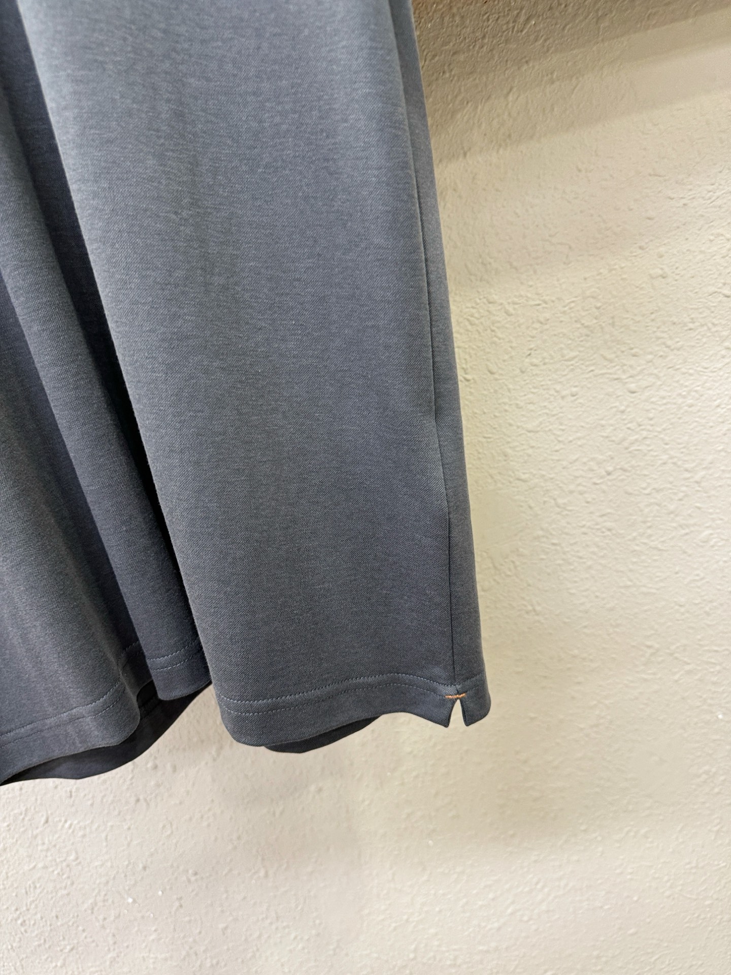 (最大可穿240斤) Ermenegildo Zeg*a杰*亚 2025春夏新款短袖T恤！走秀图案时尚休