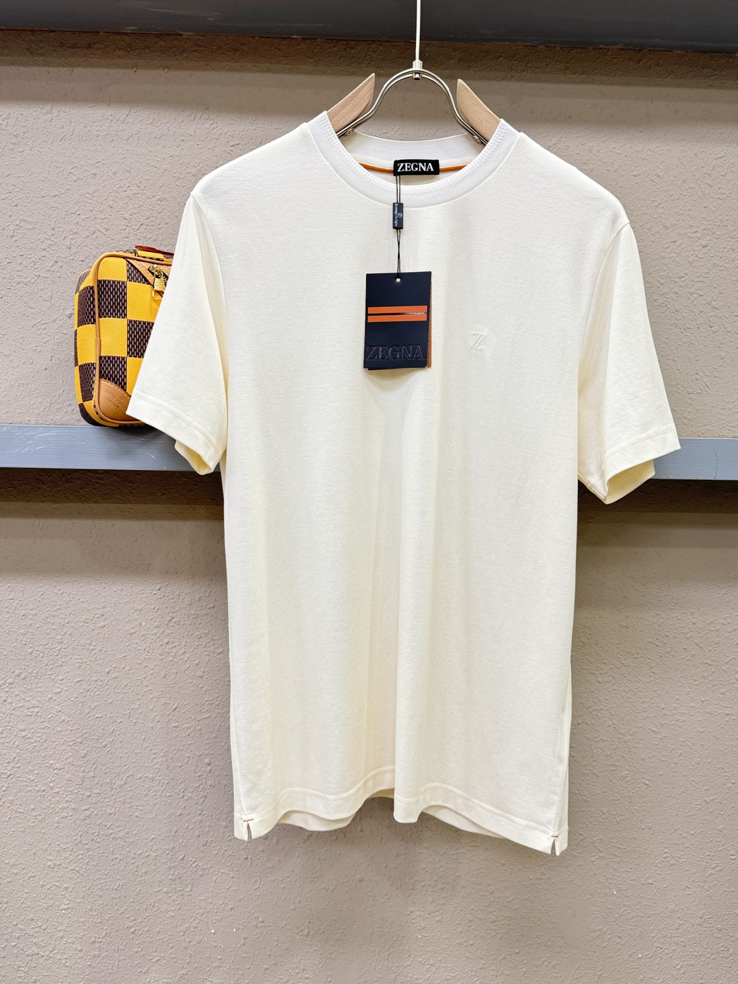 (最大可穿240斤) Ermenegildo Zeg*a杰*亚 2025春夏新款短袖T恤！走秀图案时尚休