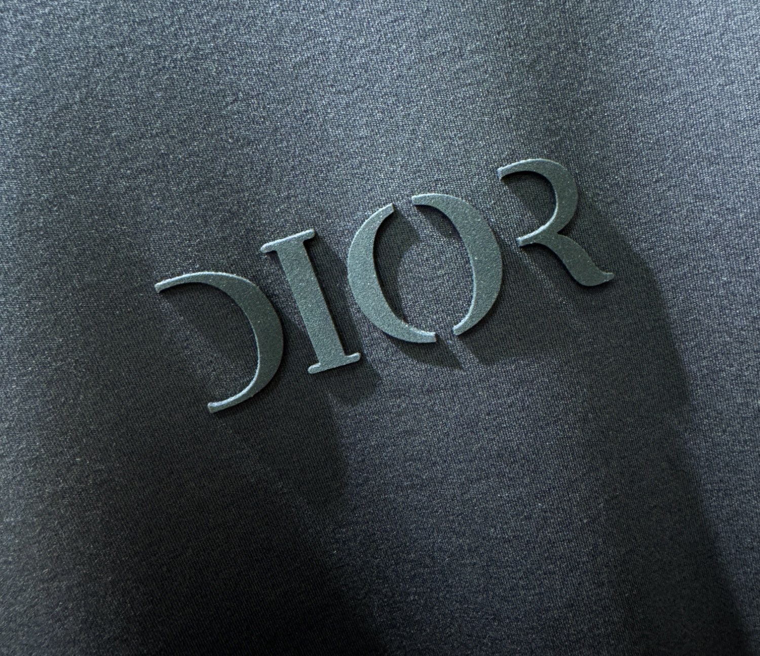 (最大可穿240斤) Dior迪奥 2025春夏新款短袖T恤！走秀图案时尚休闲短袖T恤衫！设计logo设