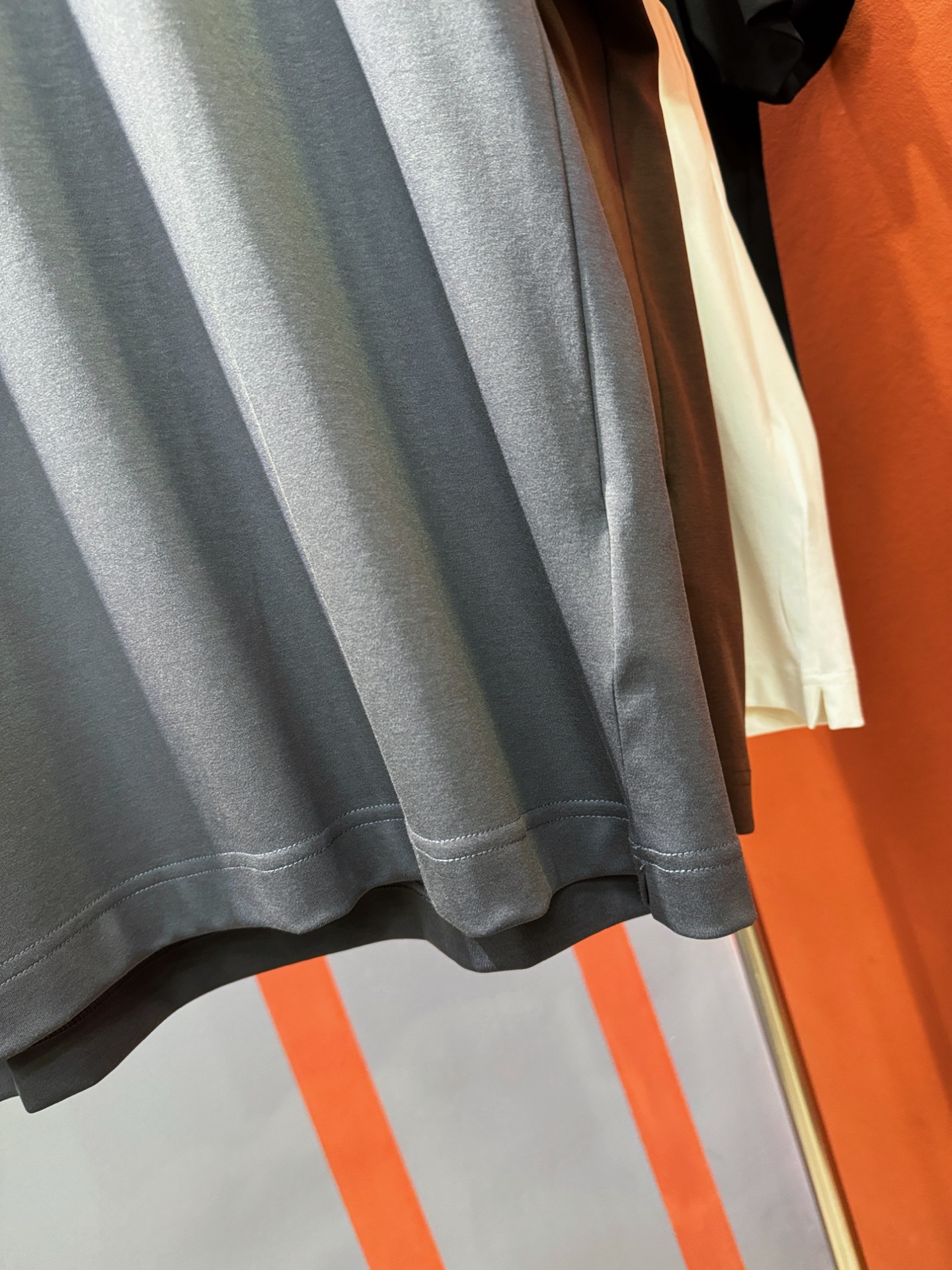 (最大可穿240斤) Dior迪奥 2025春夏新款短袖T恤！走秀图案时尚休闲短袖T恤衫！设计logo设