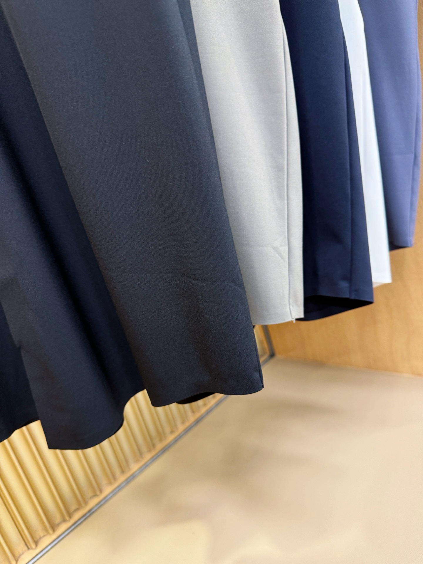 Ermenegildo Zeg*a杰*亚 2025 新款衬衫，贸易公司渠道稀出，领先官网发售！经典休闲衬