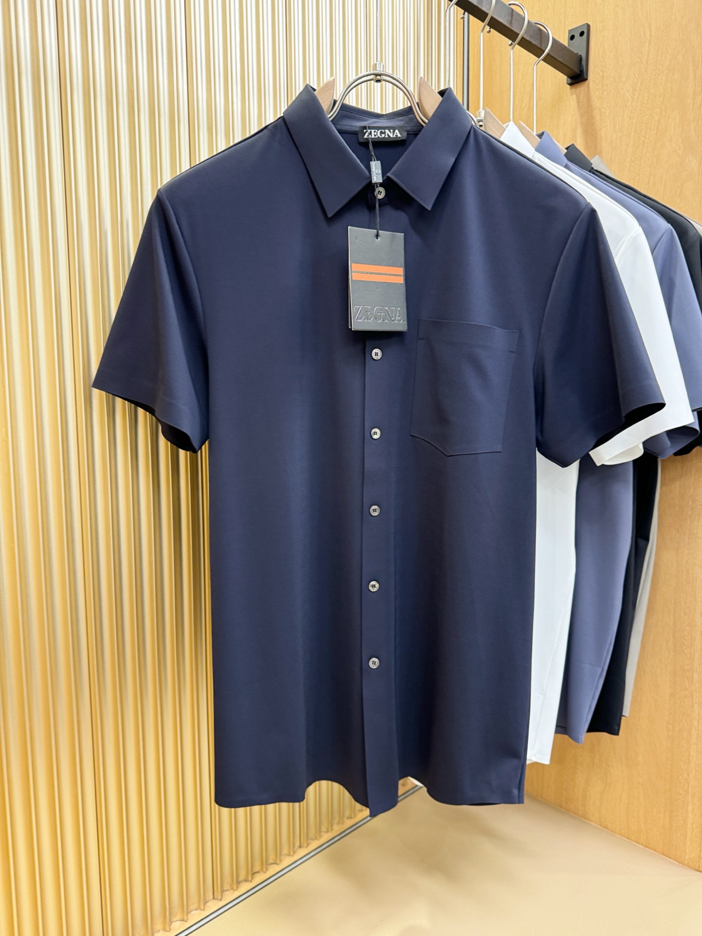 Ermenegildo Zeg*a杰*亚 2025 新款衬衫，贸易公司渠道稀出，领先官网发售！经典休闲衬