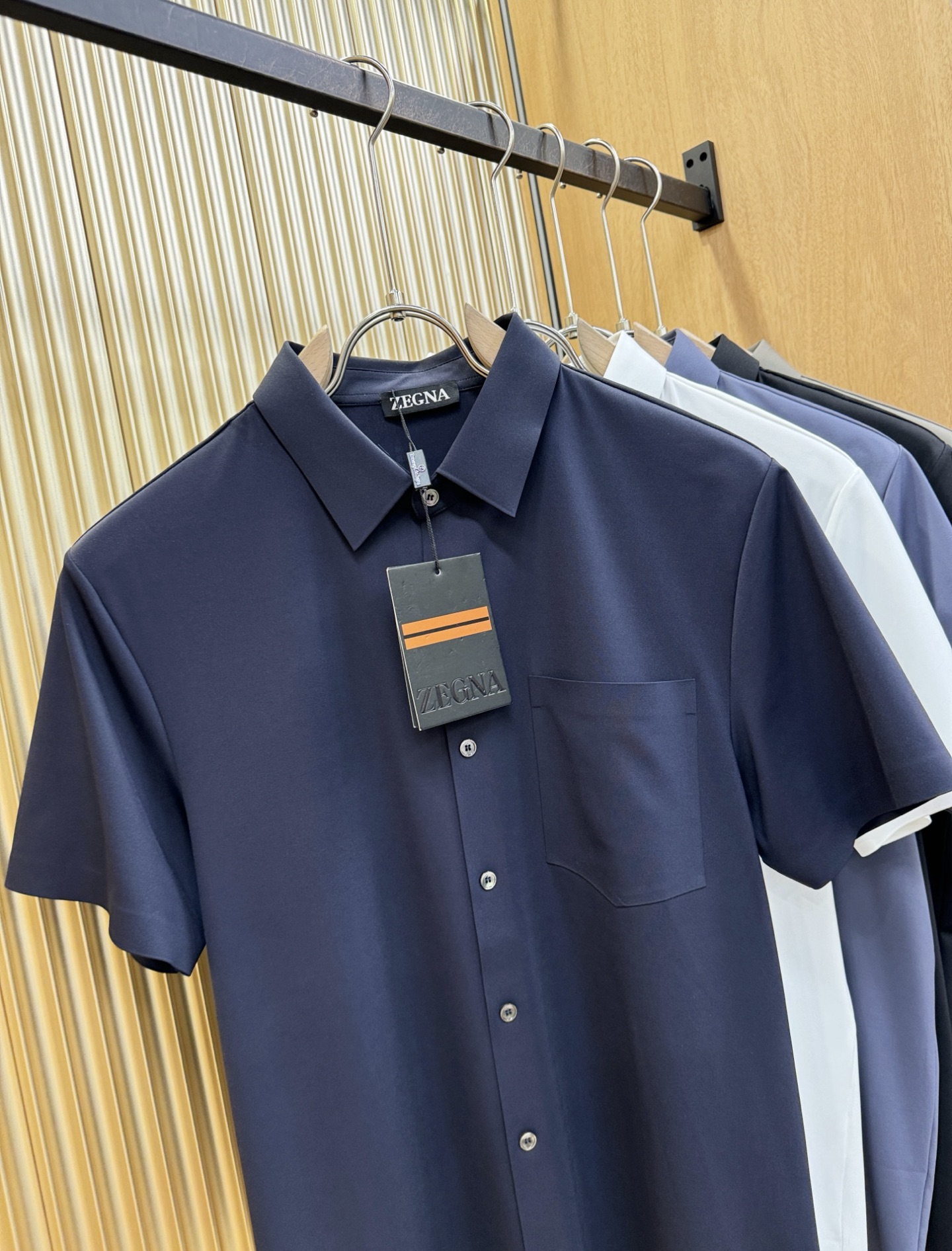 Ermenegildo Zeg*a杰*亚 2025 新款衬衫，贸易公司渠道稀出，领先官网发售！经典休闲衬