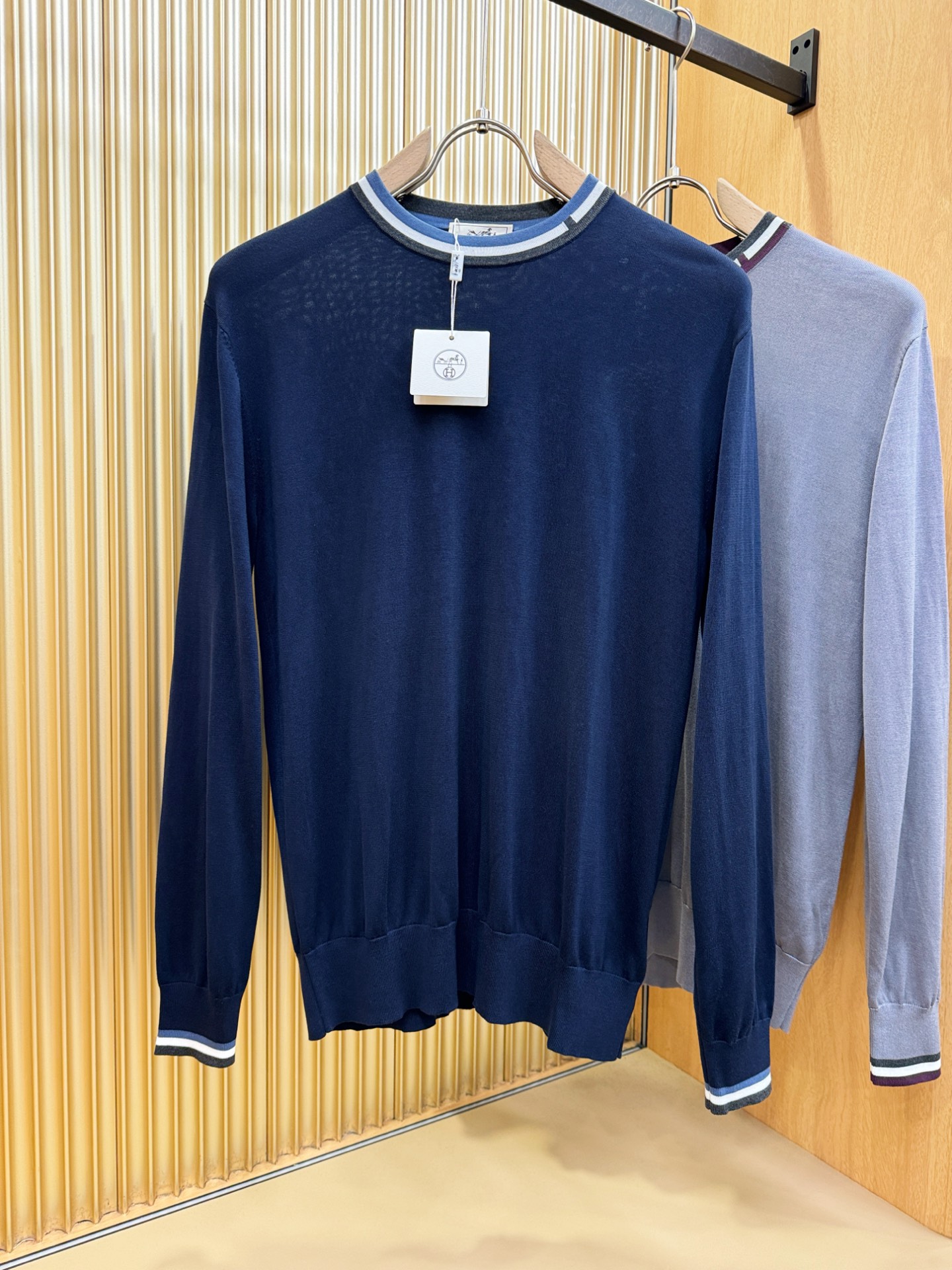 “New Hermès Ess Knitting Sweaters 2025: Classic Style, Imported New Zealand Wool, Sizes M-3XL”