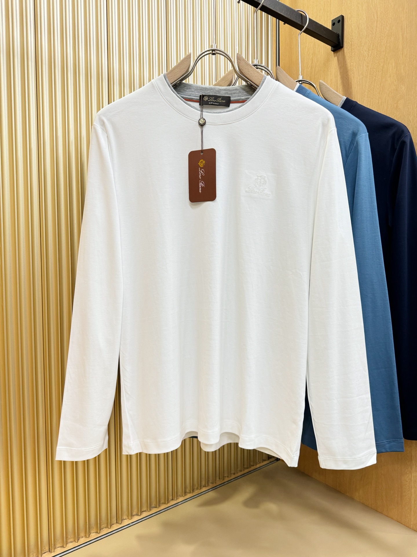 “2025 Loro Piana Men’s Fall/Winter Long-Sleeve T-Shirts with Classic Logo Design and Custom Fabrics” - 图片 1
