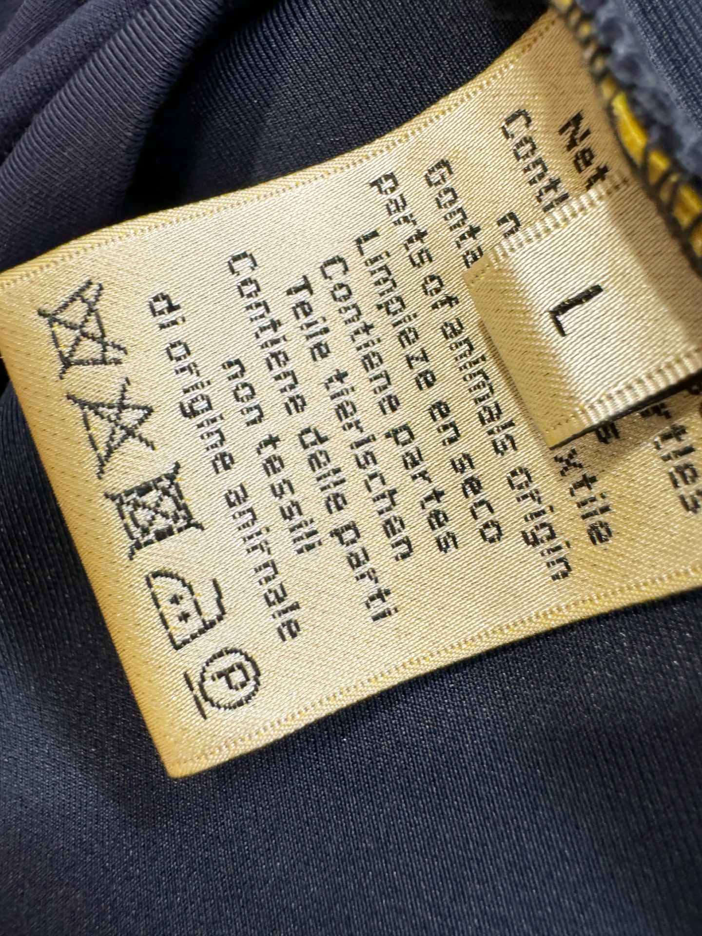 “New Hermès Essex 2025 Fall/Winter Long-Sleeve T-Shirts with Classic Logo Design for Men: Soft, Delicate, and Comfortable” - 图片 8