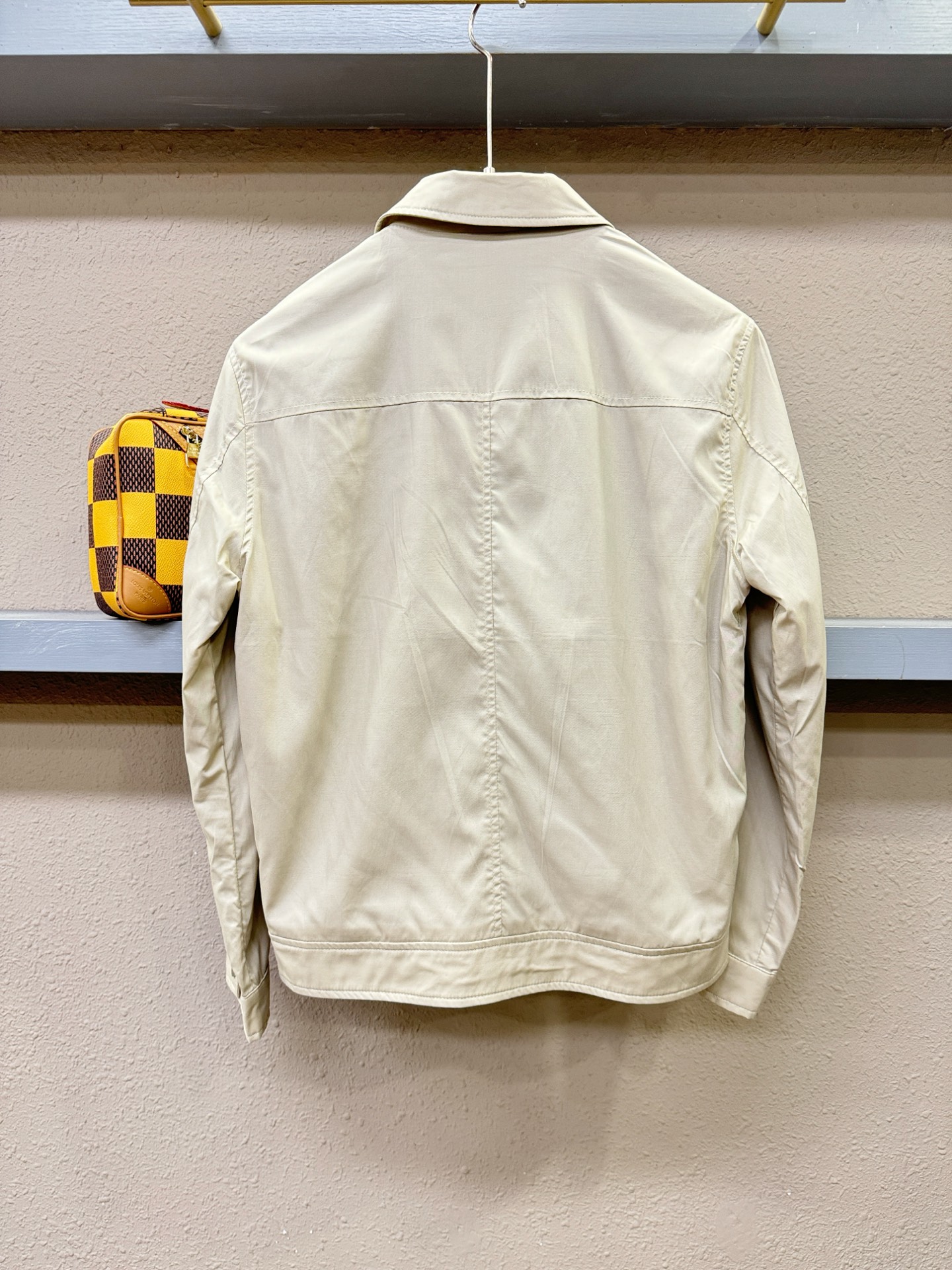 Loro Piana诺悠翩雅 2025新款 夹克外套，意大利进口面料时尚夹克外套。欧洲专柜同步，上身更随