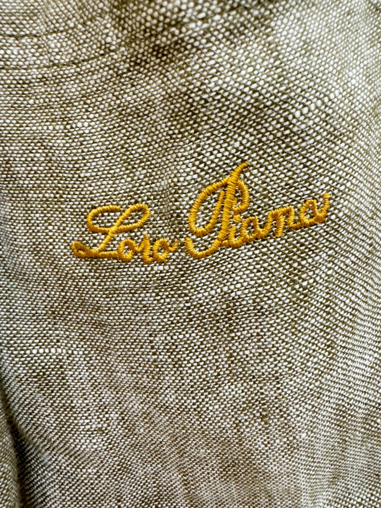 Loro Piana诺悠翩雅 2025春夏专柜同款亚麻外套，100%亚麻面料，亚麻自带的麻结肌理，让整体