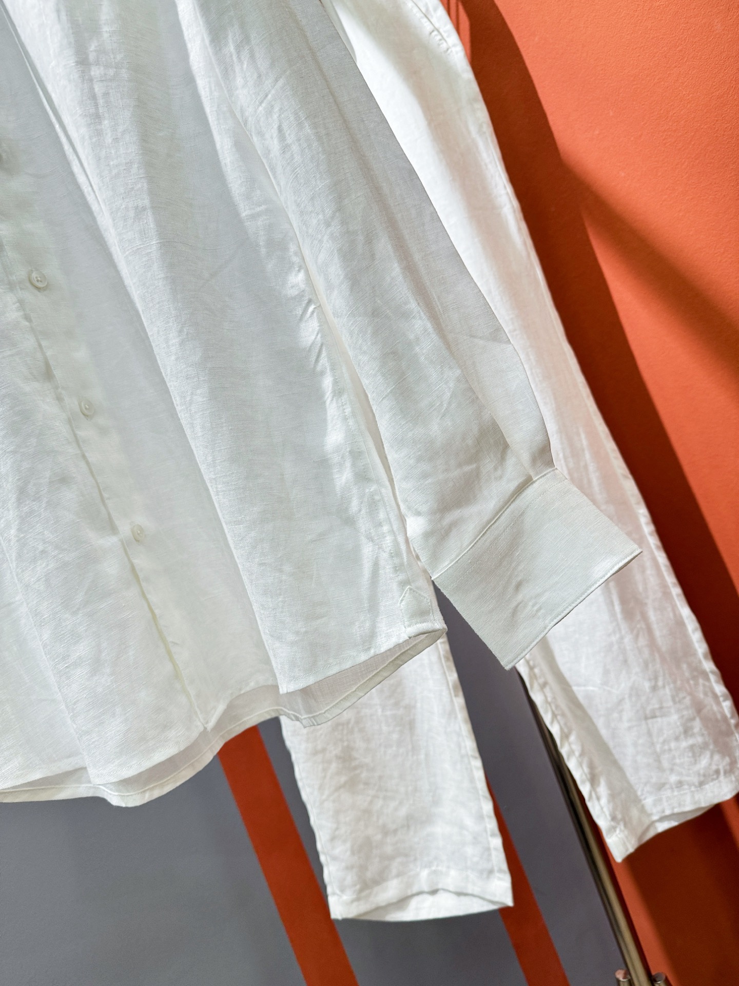 衬衫，Loro Piana诺悠翩雅 2025春夏专柜同款亚麻套装，100%亚麻面料，亚麻衬衫就足够腔调，