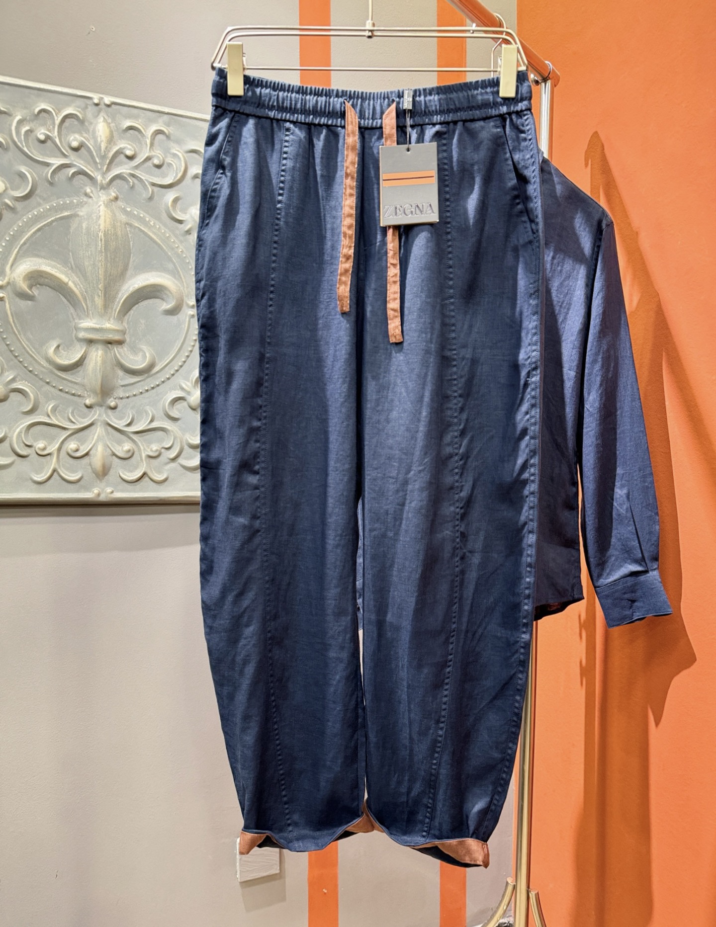 裤子，Ermenegildo Zeg*a杰*亚 2025春夏专柜同款亚麻套装，100%亚麻面料，亚麻衬衫