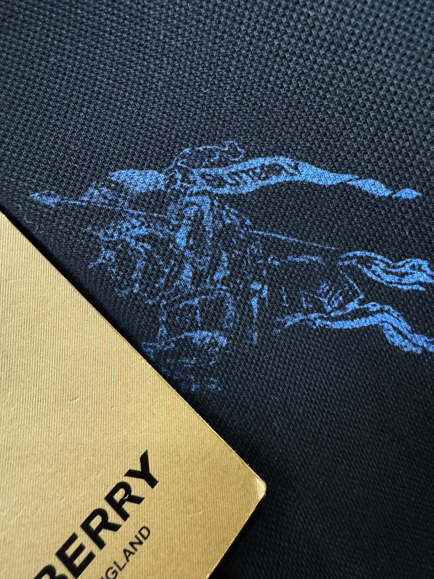 BURBERRY巴宝莉 2025官方春夏新款 专柜同步上市 男士翻领短袖POLO衫，高端主线系列，进口珠