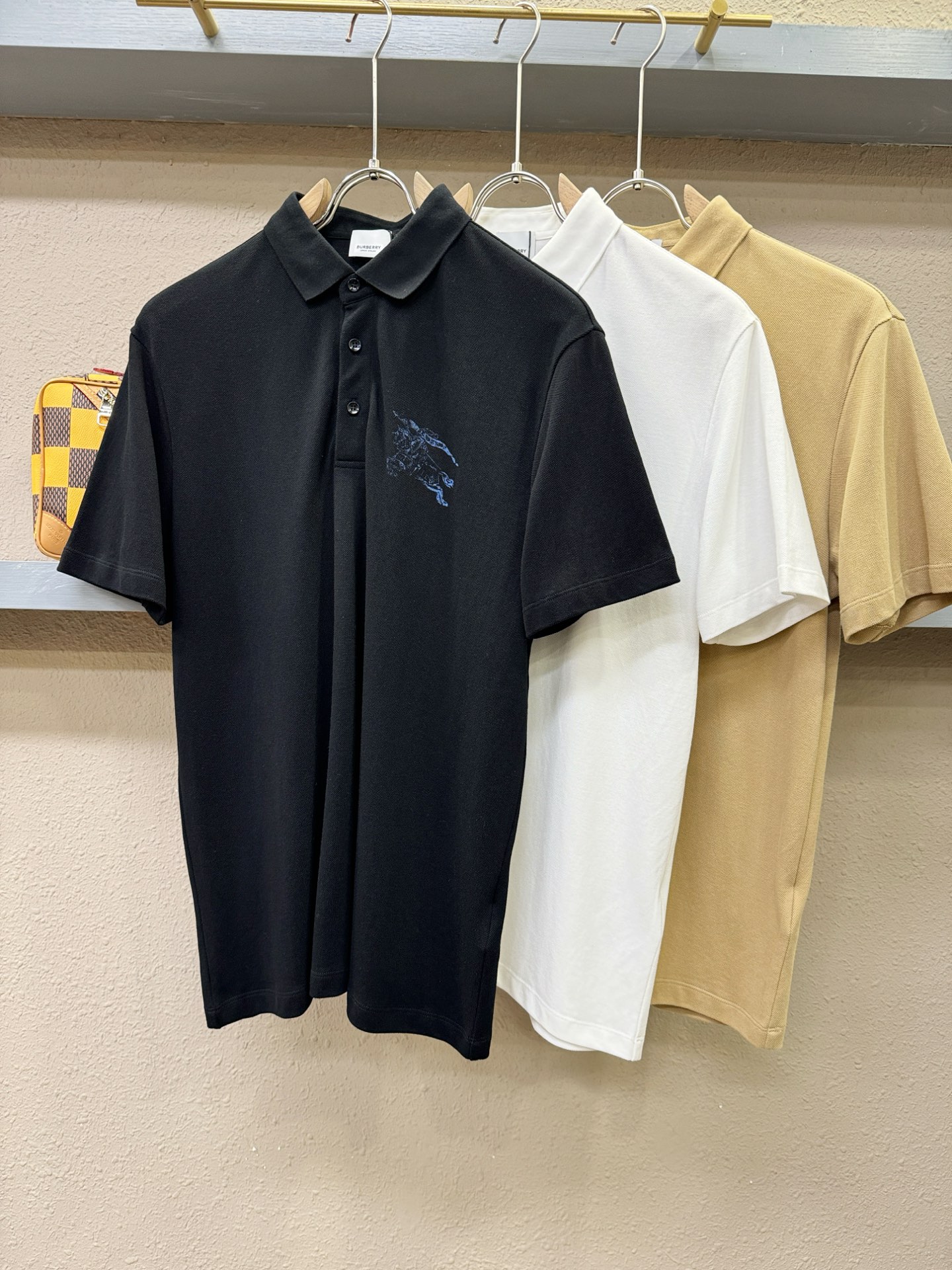 BURBERRY巴宝莉 2025官方春夏新款 专柜同步上市 男士翻领短袖POLO衫，高端主线系列，进口珠