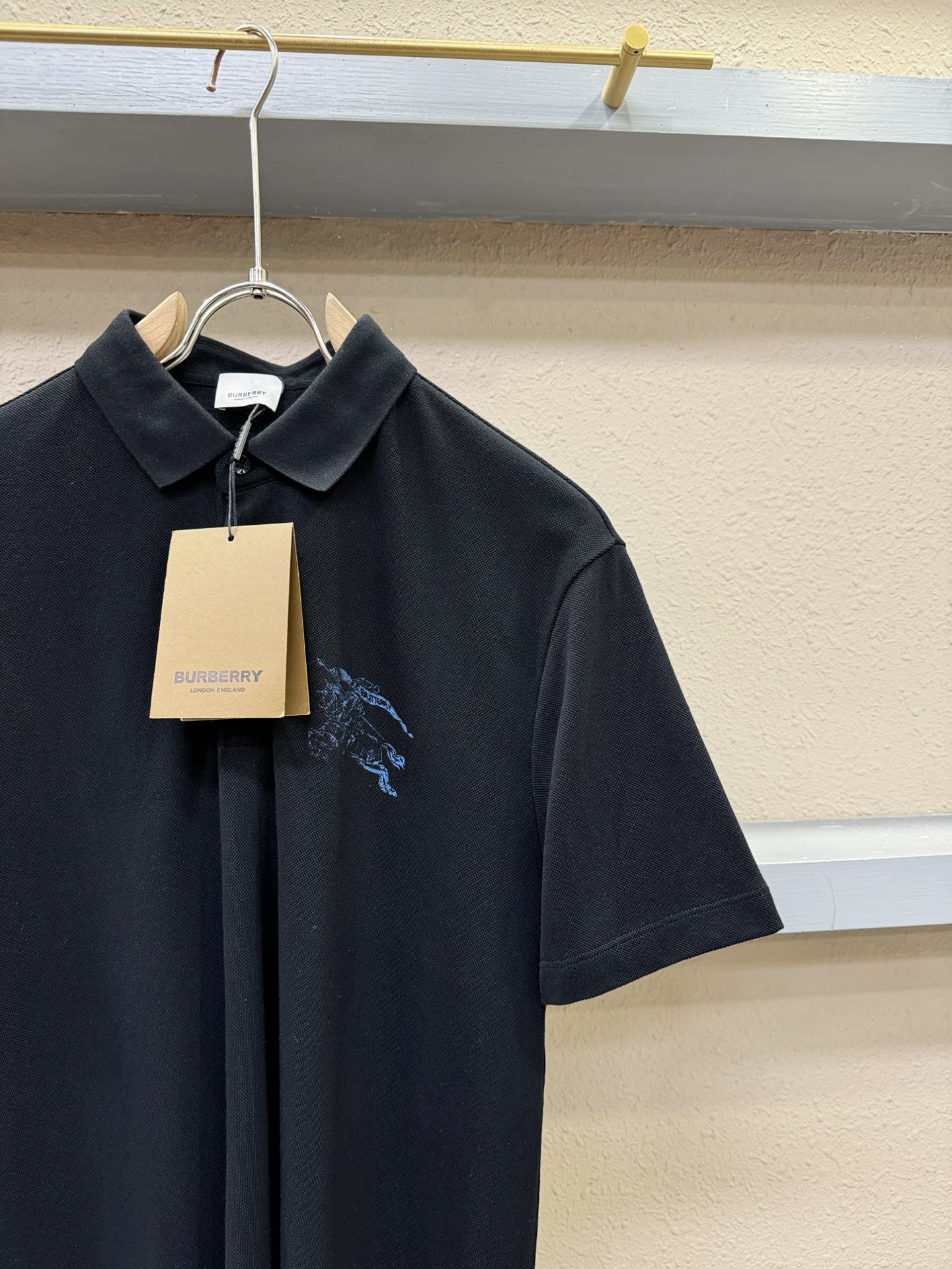 BURBERRY巴宝莉 2025官方春夏新款 专柜同步上市 男士翻领短袖POLO衫，高端主线系列，进口珠