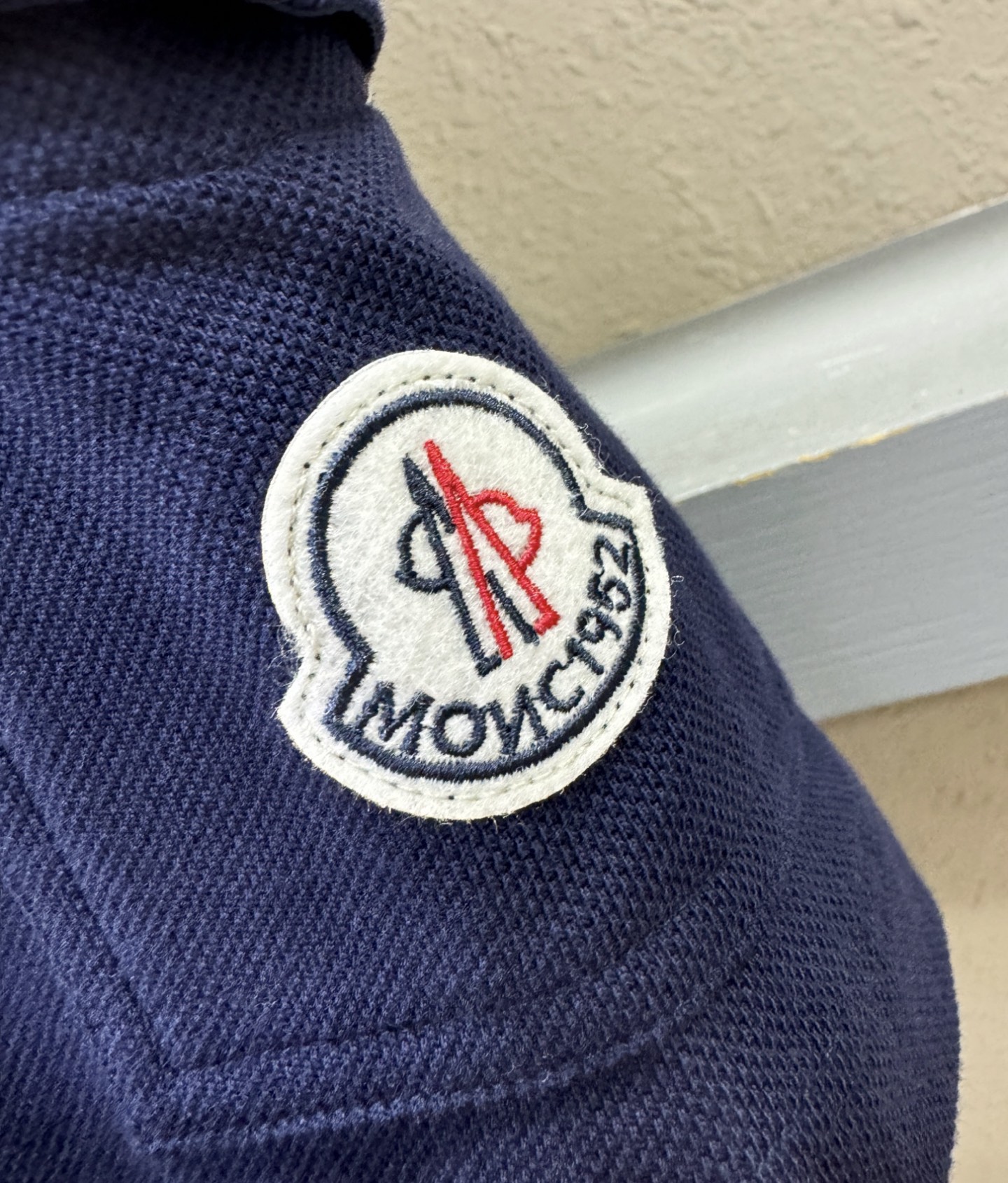 Moncler蒙口 2025官方春夏新款 专柜同步上市 男士翻领短袖POLO衫，高端主线系列，进口珠地丝