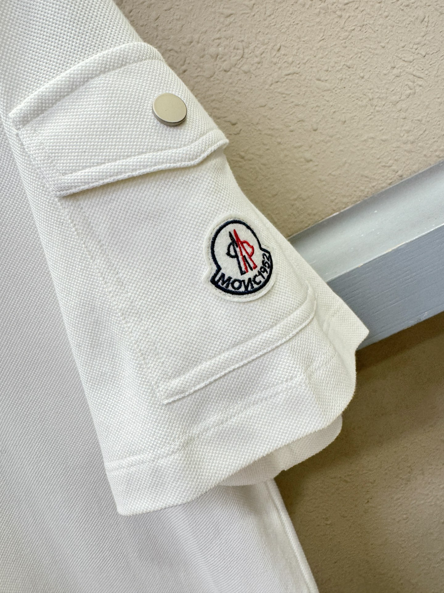 Moncler蒙口 2025官方春夏新款 专柜同步上市 男士翻领短袖POLO衫，高端主线系列，进口珠地丝