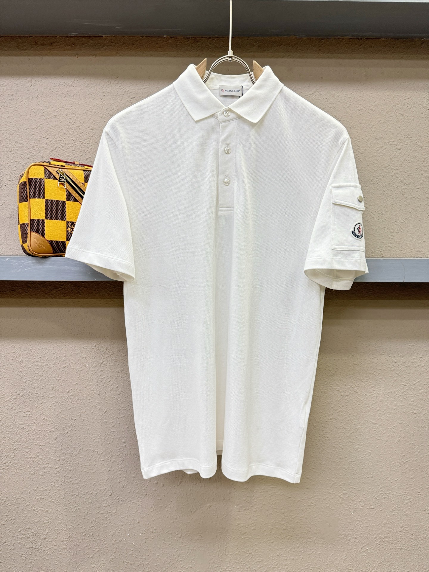 Moncler蒙口 2025官方春夏新款 专柜同步上市 男士翻领短袖POLO衫，高端主线系列，进口珠地丝