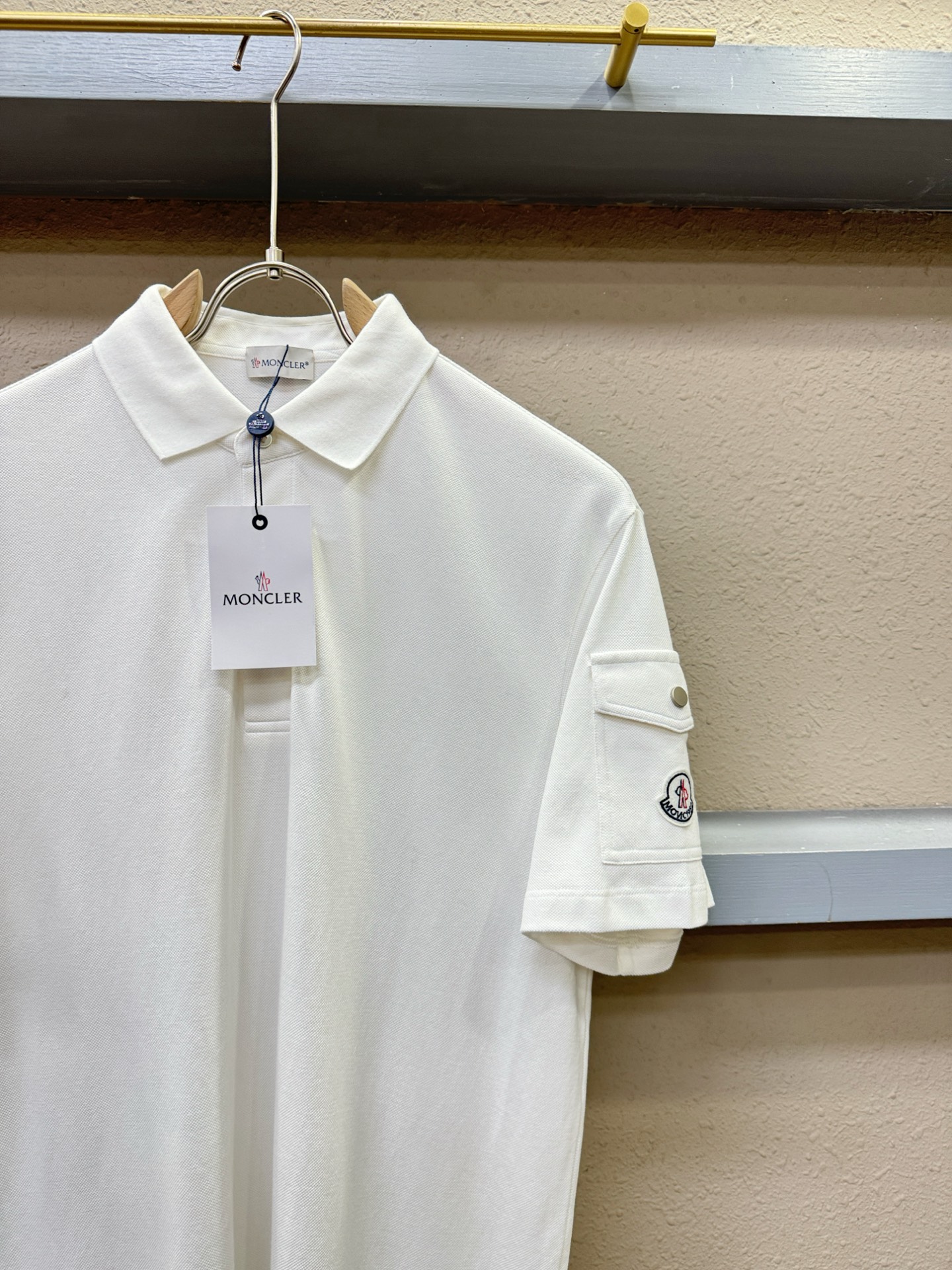 Moncler蒙口 2025官方春夏新款 专柜同步上市 男士翻领短袖POLO衫，高端主线系列，进口珠地丝