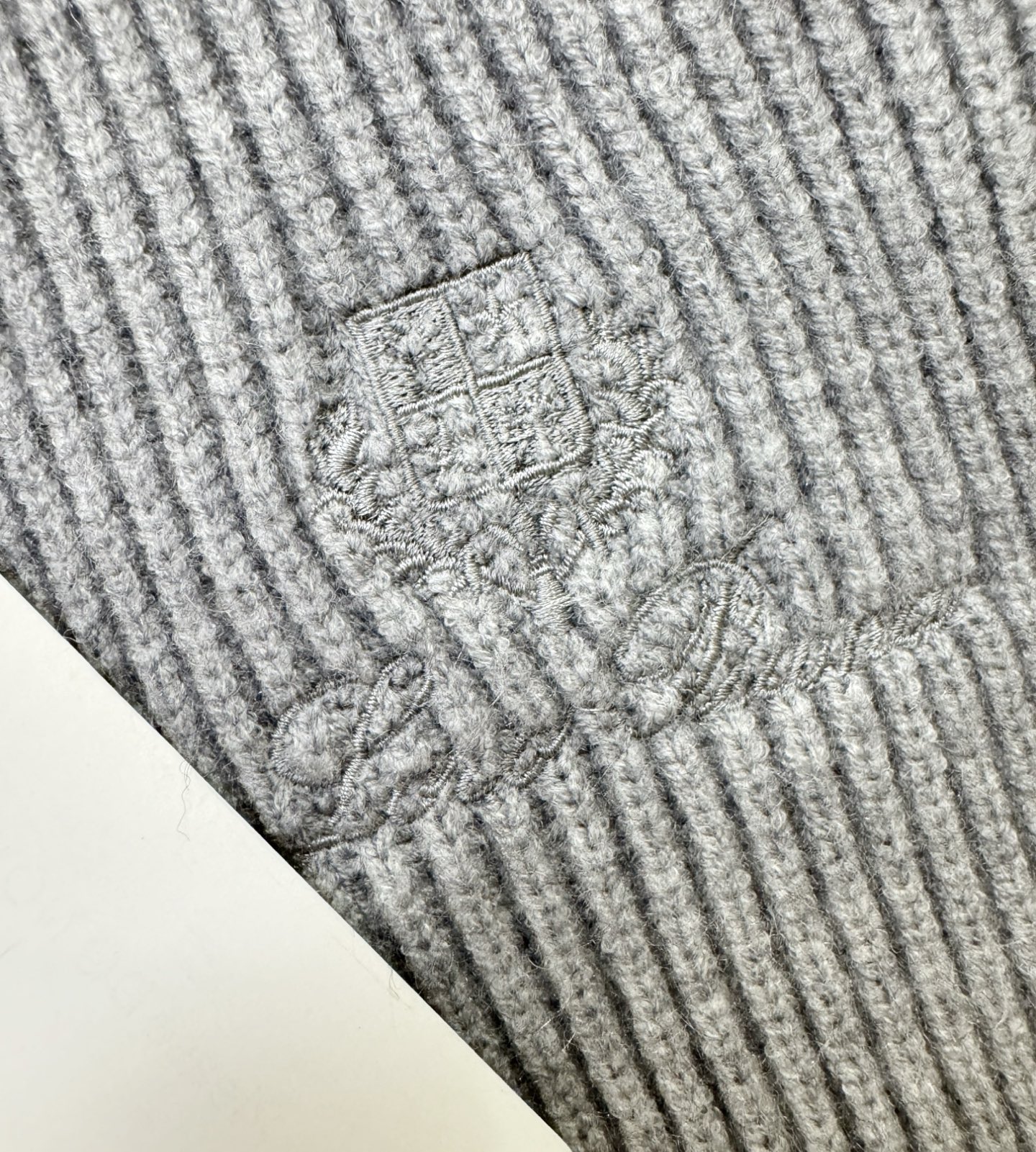 Loro Piana诺悠翩雅 新品爆款 2025秋冬新品拉链羊毛毛衣 胸前品牌Golo刺绣🪡经典简约大气