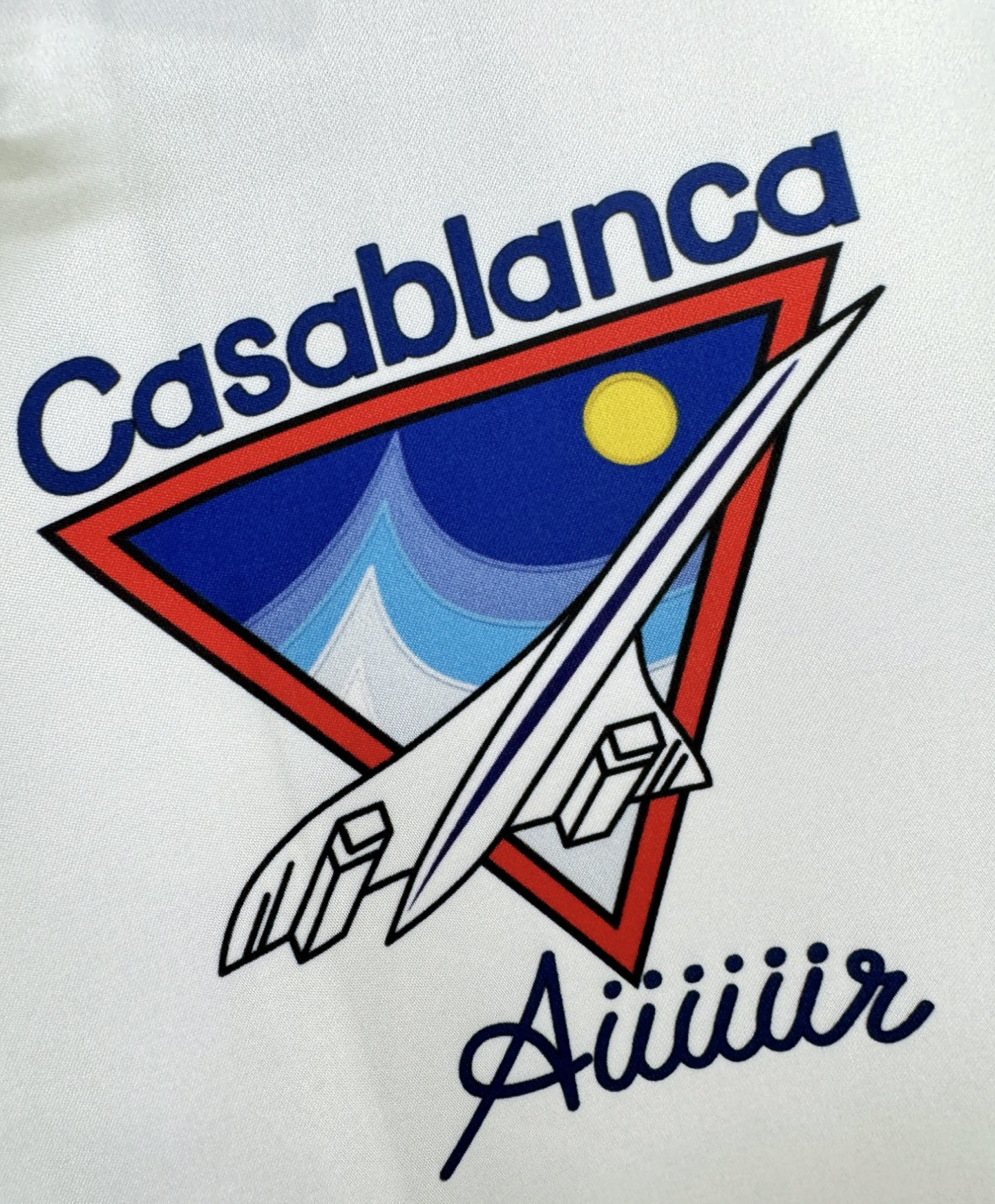 Casablanca 2025新款真丝套装，男女同款家居服套装，睡衣套装，干净利落剪裁，都市风十足。真丝