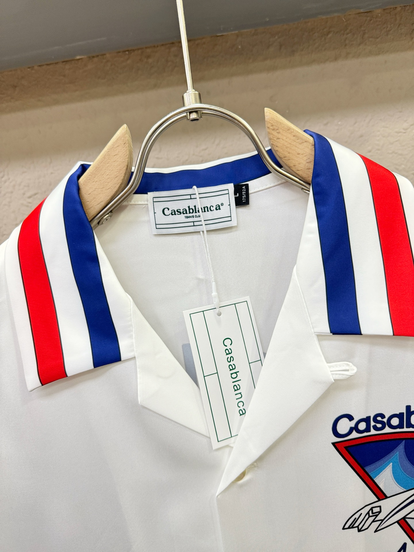 Casablanca 2025新款真丝套装，男女同款家居服套装，睡衣套装，干净利落剪裁，都市风十足。真丝