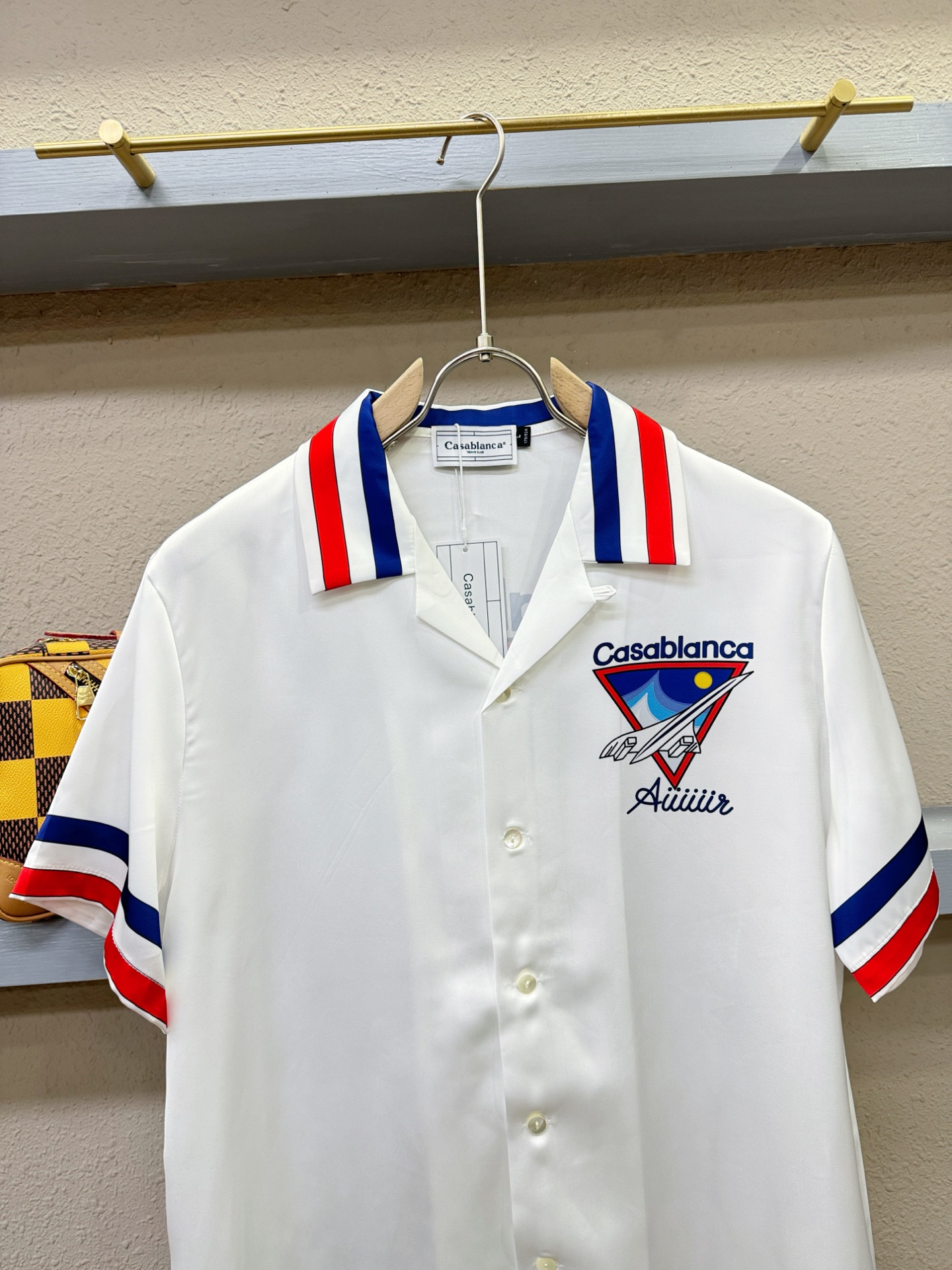 Casablanca 2025新款真丝套装，男女同款家居服套装，睡衣套装，干净利落剪裁，都市风十足。真丝