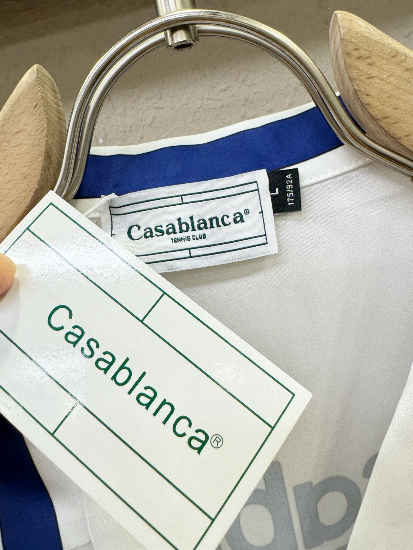 Casablanca 2025新款真丝套装，男女同款家居服套装，睡衣套装，干净利落剪裁，都市风十足。真丝