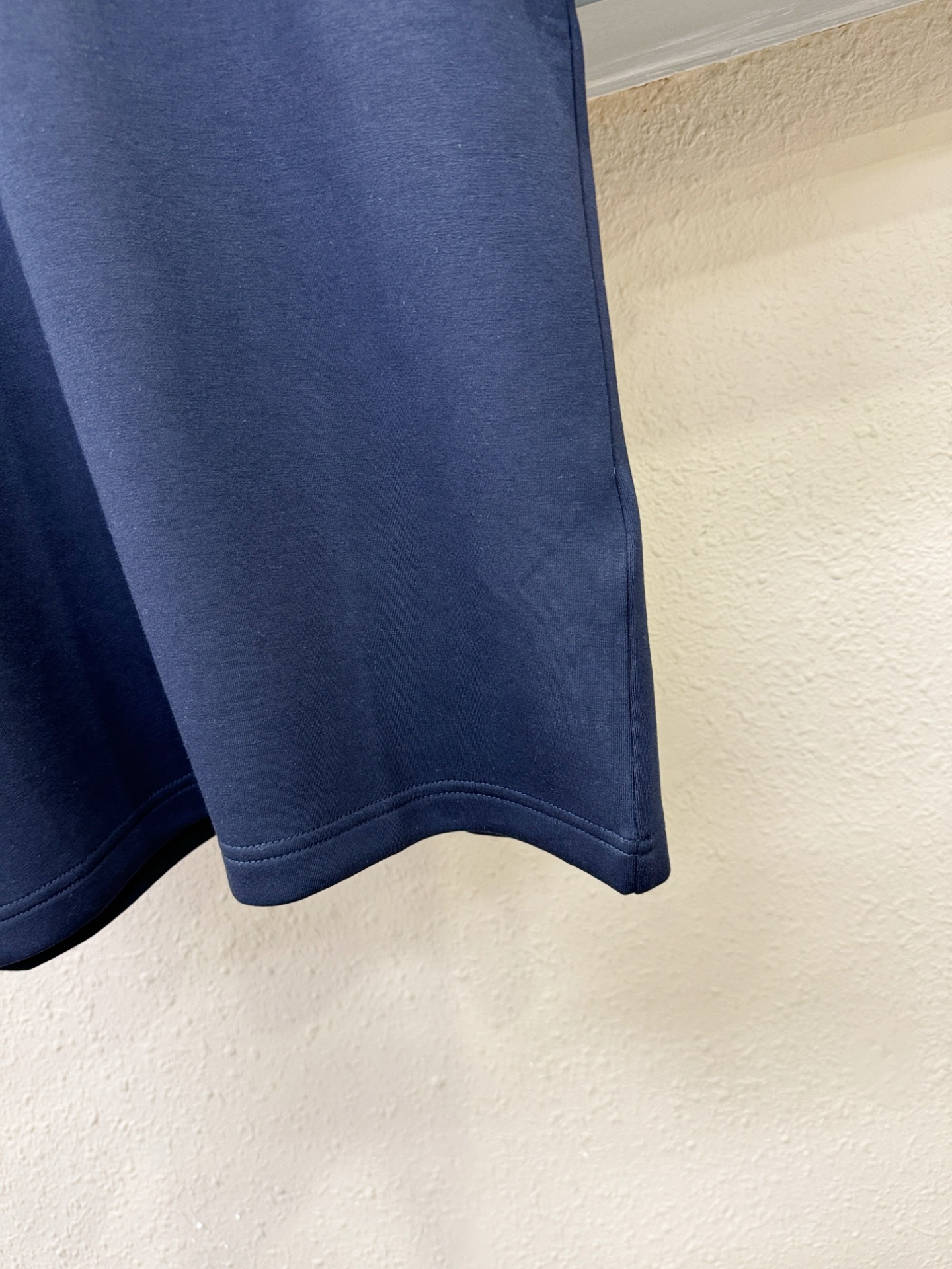 LOEWE罗意威 顶级品质 2025秋冬新品短袖！原版定制面料，手感柔软。顶级进口私货，时尚设计潮流短袖