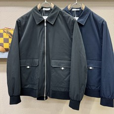BC布鲁提 2025秋冬新款棉服夹克外套,内里加棉,原单狠货 意大利进口面料时尚夹克外套。加棉加厚 保暖 BC布鲁提 2025秋冬新款棉服夹克外套,内里加棉,原单狠货 意大利进口面料时尚夹克外套。加棉加厚 保暖