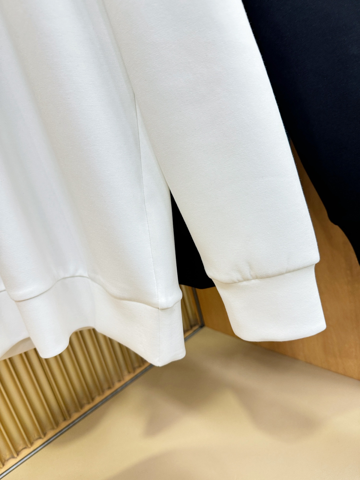 BURBERRY巴宝莉 2025ss秋季新品 长袖卫衣，经典Logo设计，百搭款 官网同步发售 定制面料