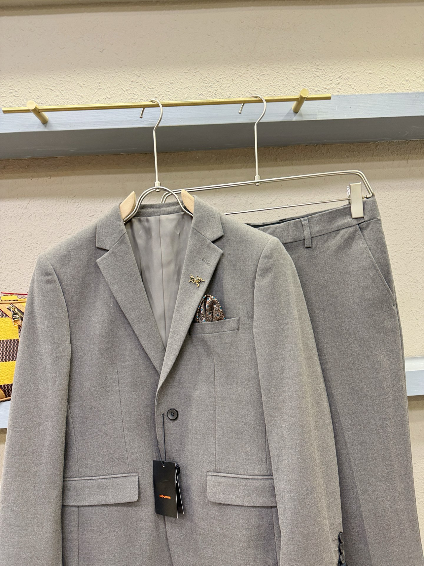 套装 BURBERRY巴宝莉 2025新款西服套装，客供意大利顶级奢华面料，没有一位成功男人能拒绝 西服