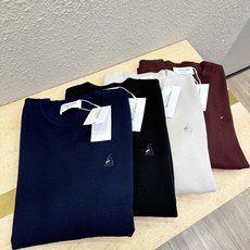 TB 2025秋冬新款毛衣,桑蚕丝+绵羊毛,顶级桑蚕丝绵羊毛面料,手感柔软。 logo图案设计,贸易公司 TB 2025秋冬新款毛衣,桑蚕丝+绵羊毛,顶级桑蚕丝绵羊毛面料,手感柔软。 logo图案设计,贸易公司