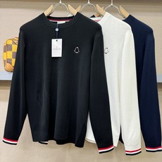 Moncler蒙口 2025秋冬新款毛衣,桑蚕丝+绵羊毛,顶级桑蚕丝绵羊毛面料,手感柔软。 logo图案 Moncler蒙口 2025秋冬新款毛衣,桑蚕丝+绵羊毛,顶级桑蚕丝绵羊毛面料,手感柔软。 logo图案