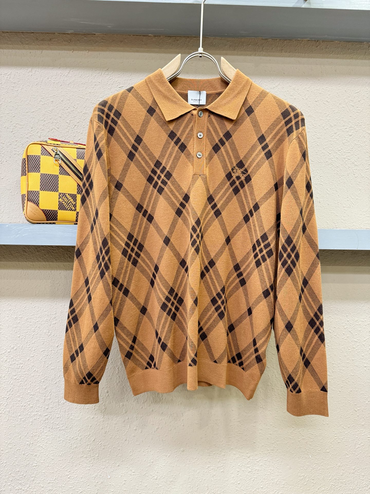 BURBERRY巴宝莉 2025秋冬新款毛衣，桑蚕丝+绵羊毛，顶级桑蚕丝绵羊毛面料，手感柔软。 logo