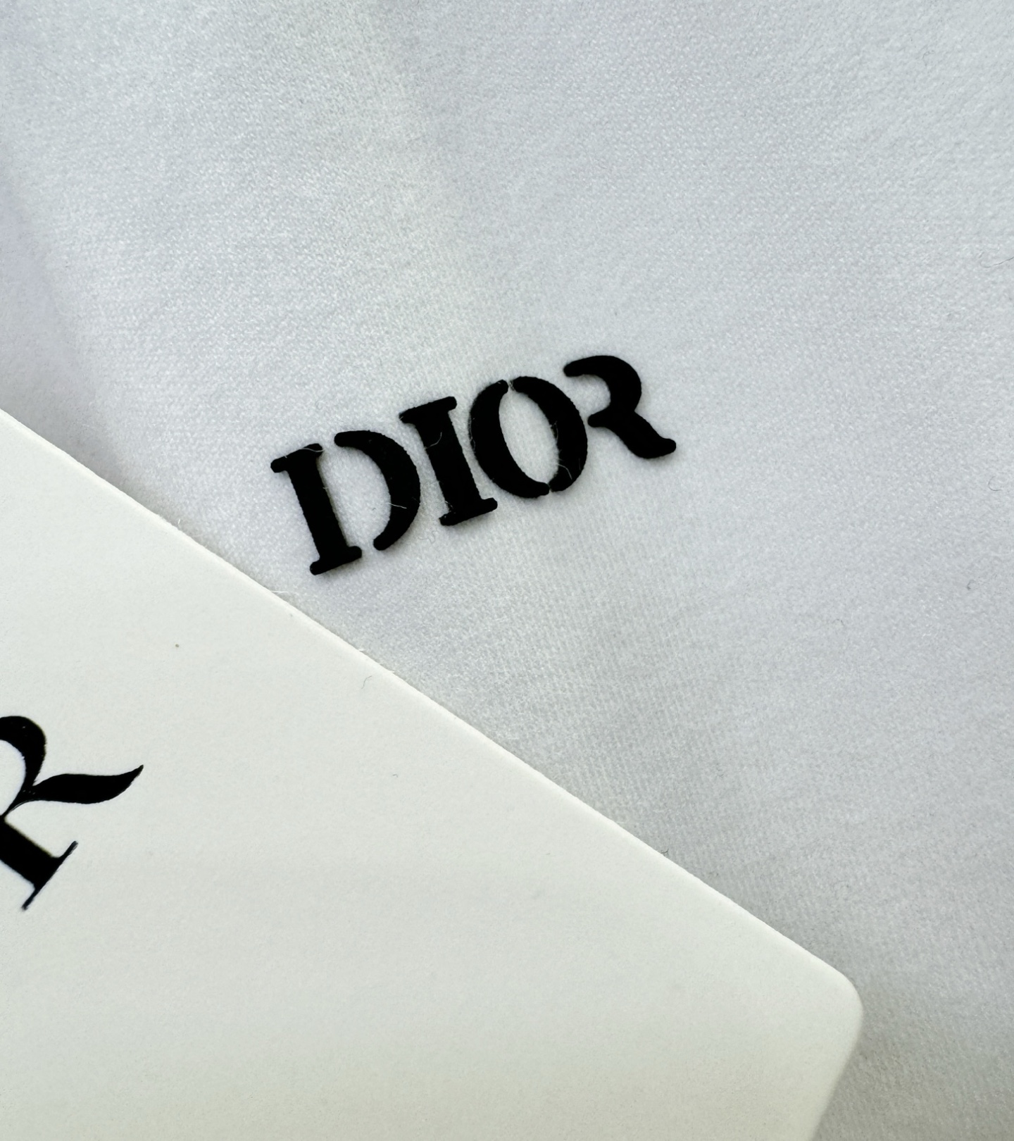 Dior迪奥 顶级品质 2025秋冬新品短袖！原版定制面料，手感柔软。顶级进口私货，时尚设计潮流羊毛短袖