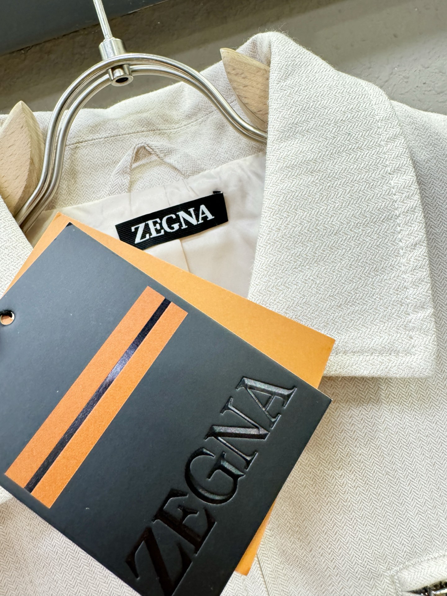 Ermenegildo Zeg*a杰*亚 2025新款 夹克外套，意大利进口面料时尚夹克外套。欧洲专柜同