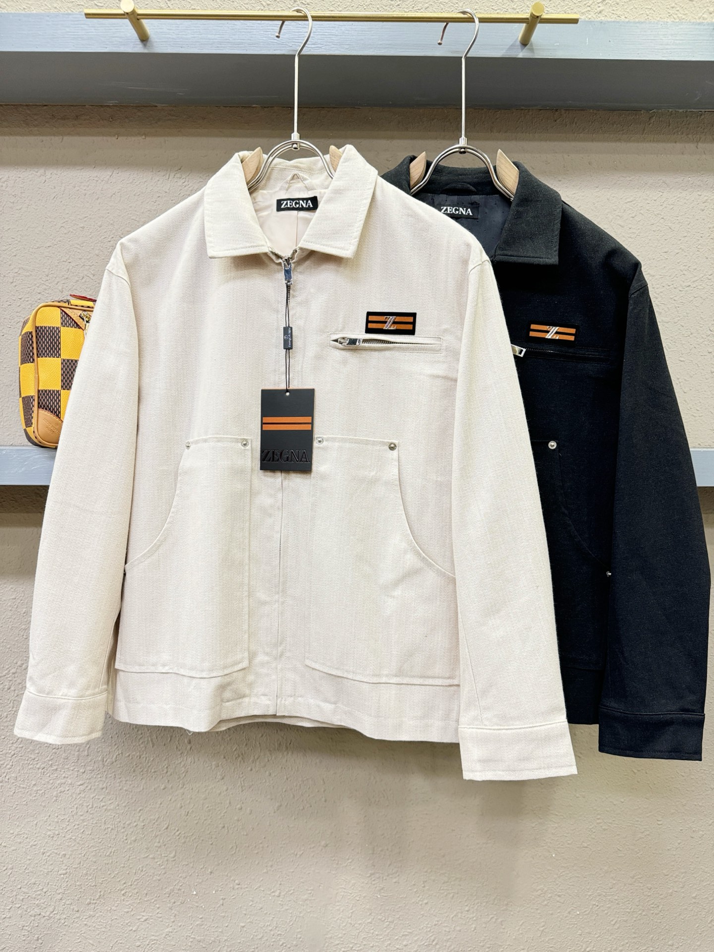 Ermenegildo Zeg*a杰*亚 2025新款 夹克外套，意大利进口面料时尚夹克外套。欧洲专柜同