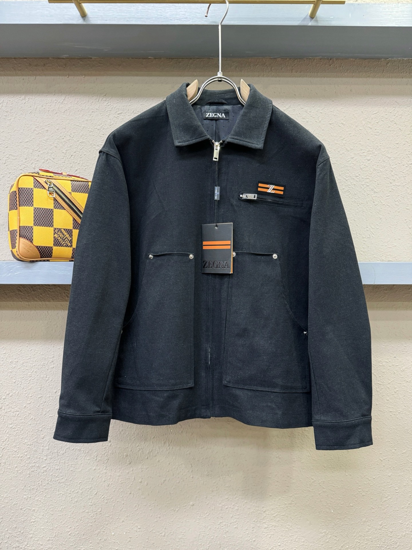 Ermenegildo Zeg*a杰*亚 2025新款 夹克外套，意大利进口面料时尚夹克外套。欧洲专柜同