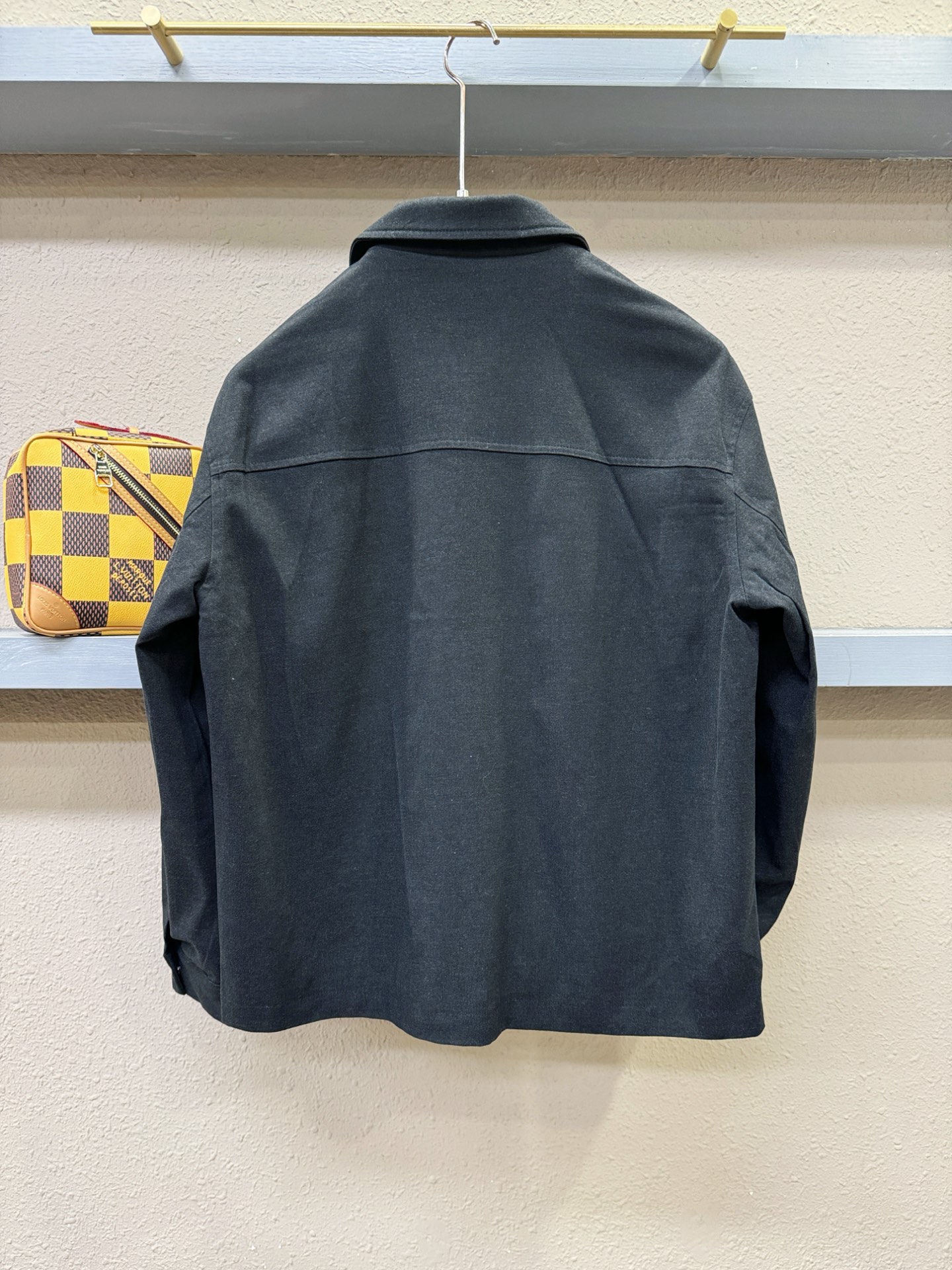 Ermenegildo Zeg*a杰*亚 2025新款 夹克外套，意大利进口面料时尚夹克外套。欧洲专柜同