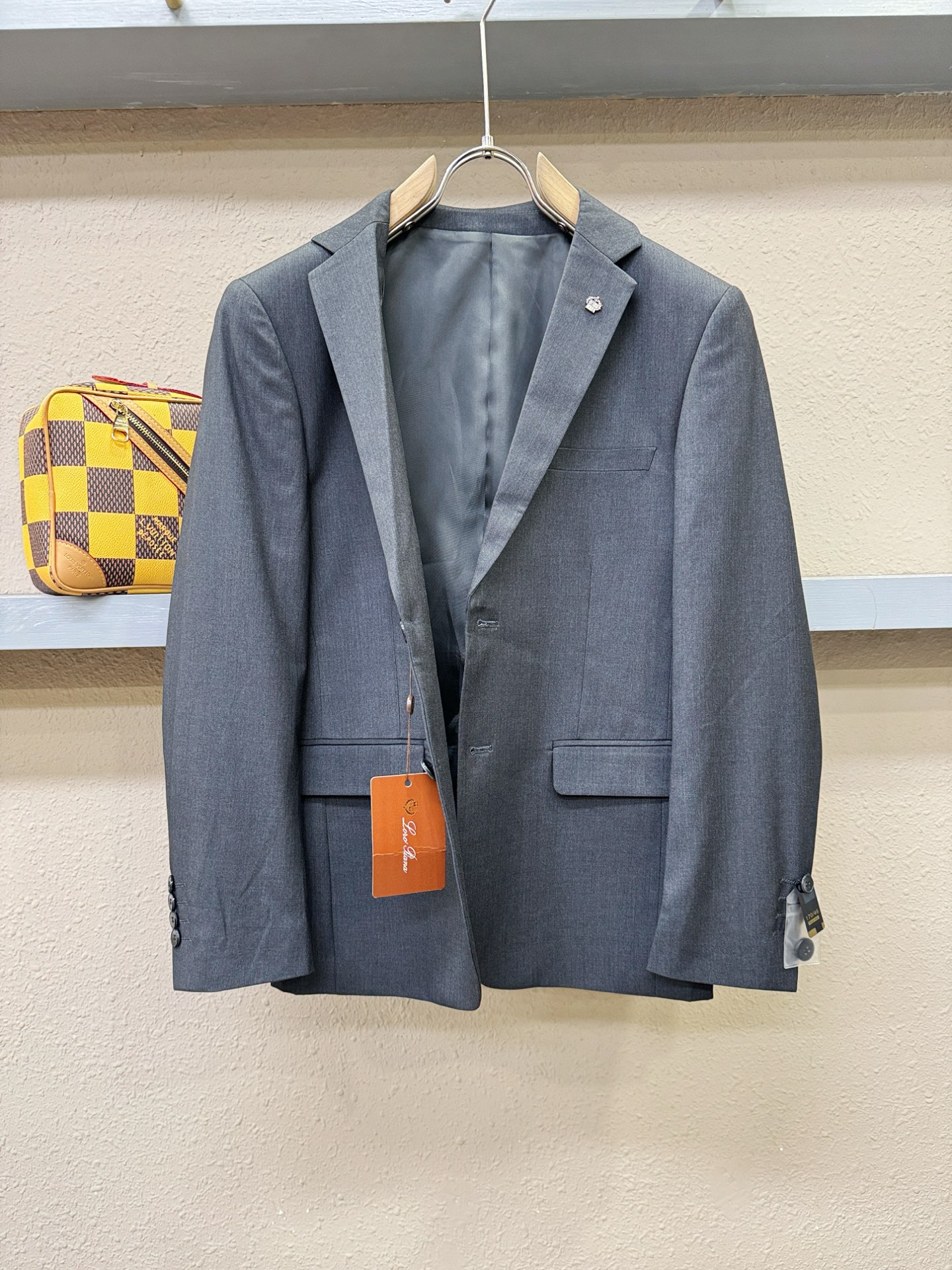 套装 Loro Piana诺悠翩雅 2025新款西服套装，客供意大利顶级奢华面料，没有一位成功男人能拒绝