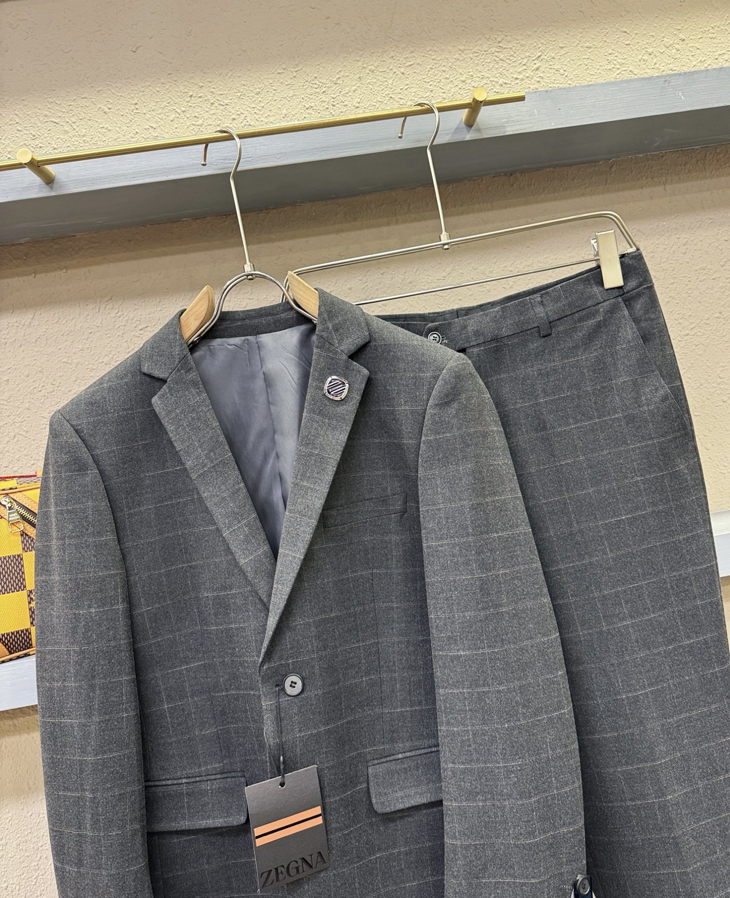 套装 Ermenegildo Zeg*a杰*亚 2025新款西服套装，客供意大利顶级奢华面料，没有一位成