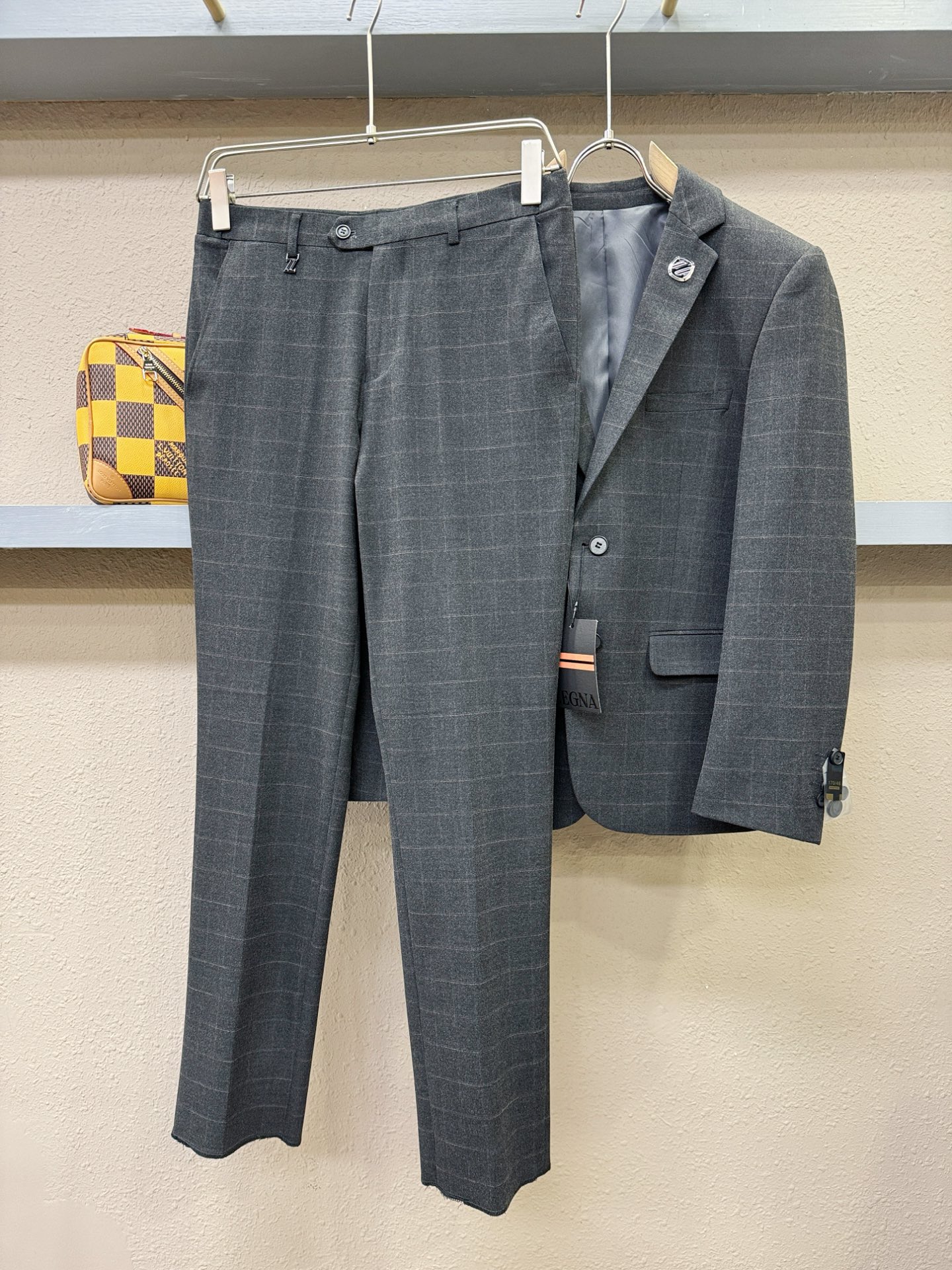 套装 Ermenegildo Zeg*a杰*亚 2025新款西服套装，客供意大利顶级奢华面料，没有一位成