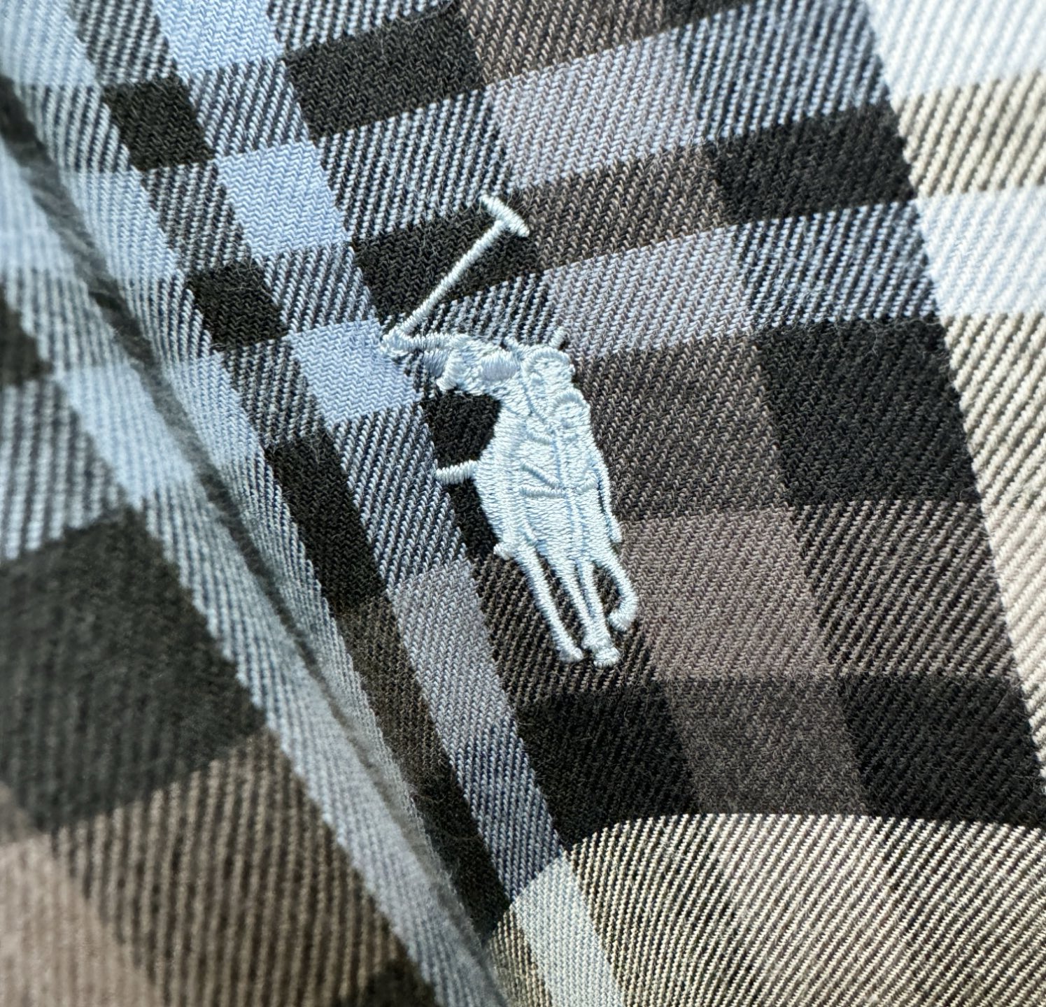 POLO 2025 新款衬衫，贸易公司渠道稀出，领先官网发售！经典休闲衬衫搭配独特的设计，简洁干净、经典