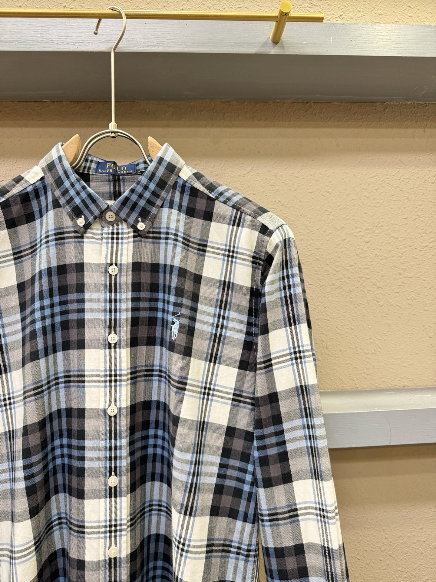 POLO 2025 新款衬衫，贸易公司渠道稀出，领先官网发售！经典休闲衬衫搭配独特的设计，简洁干净、经典