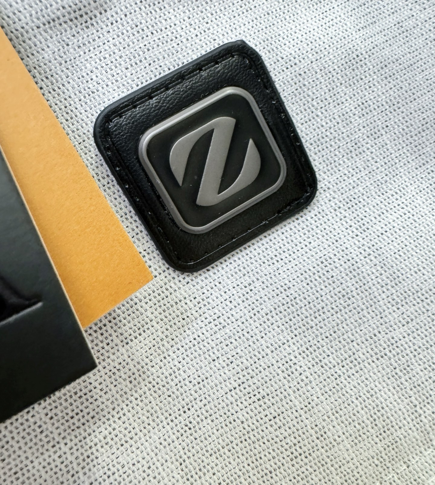 Ermenegildo Zeg*a杰*亚 2025新款 夹克外套，意大利进口面料时尚夹克外套。欧洲专柜同