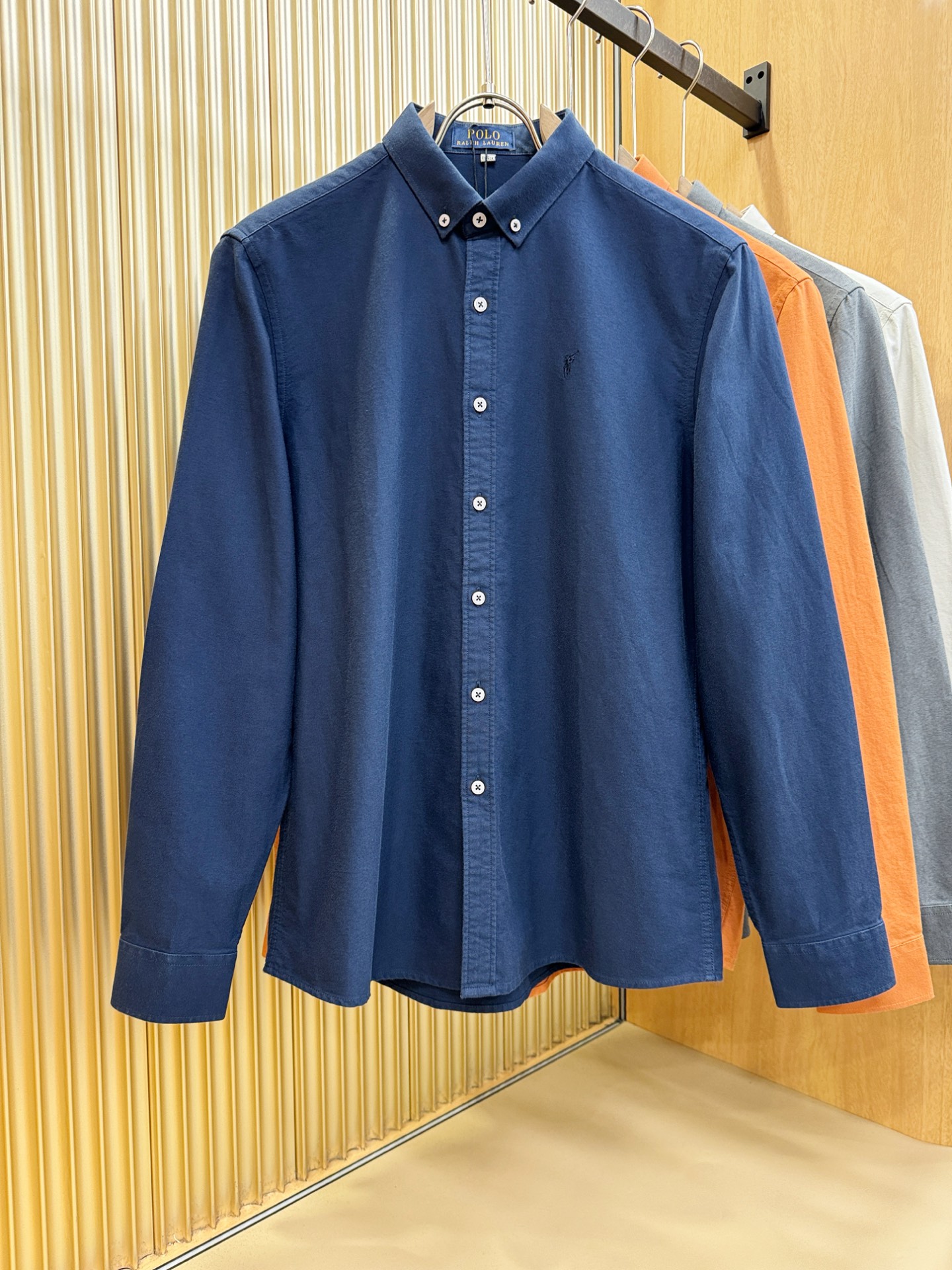 POLO 2025 新款衬衫，贸易公司渠道稀出，领先官网发售！经典休闲衬衫搭配独特的设计，简洁干净、经典
