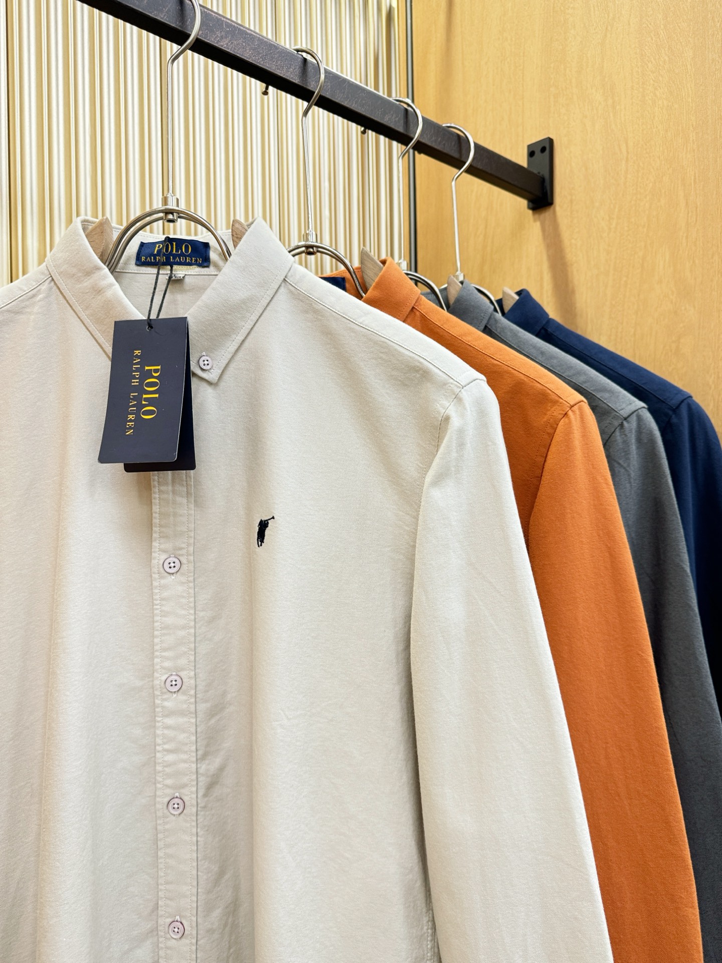 POLO 2025 新款衬衫，贸易公司渠道稀出，领先官网发售！经典休闲衬衫搭配独特的设计，简洁干净、经典