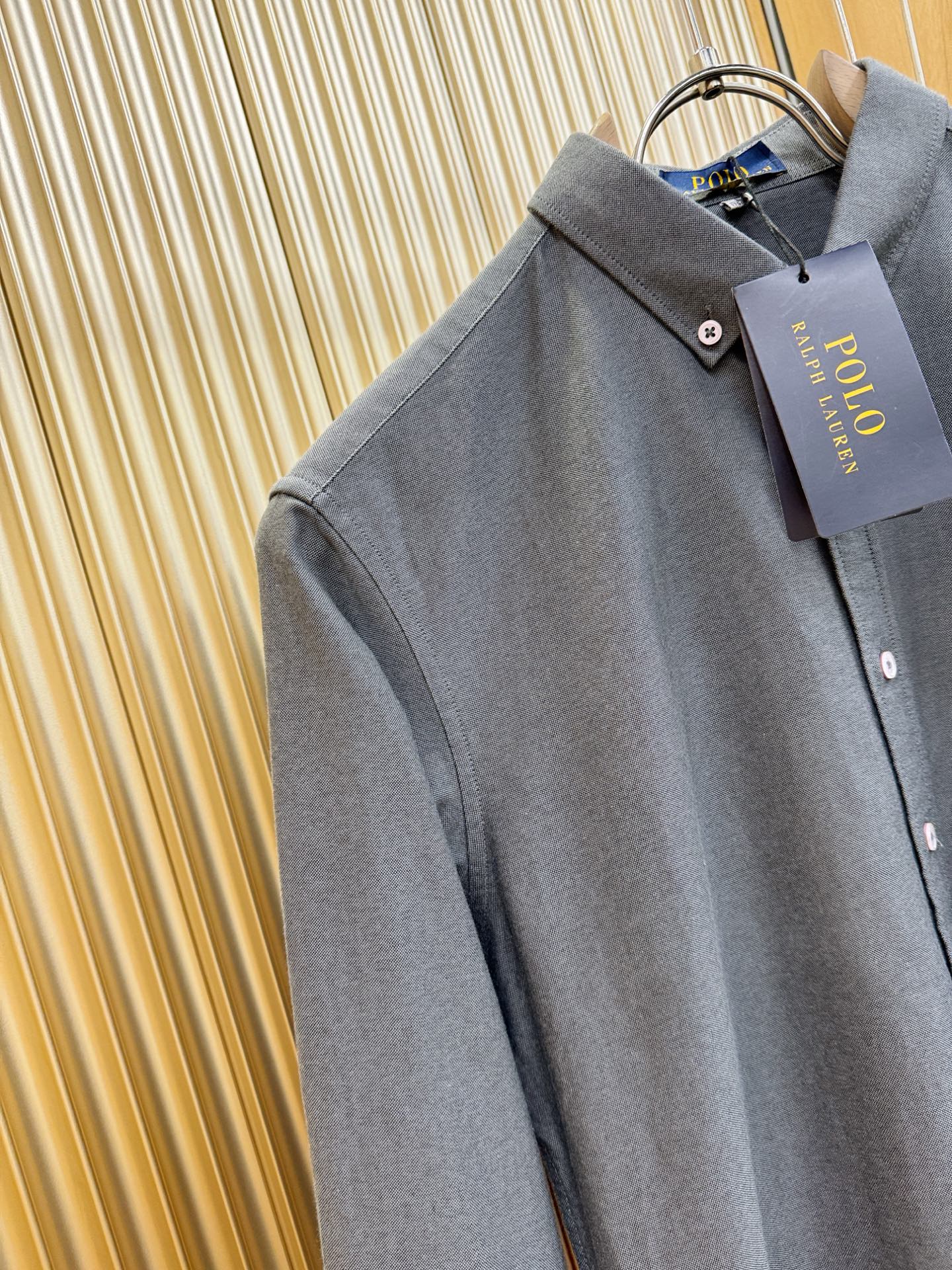 POLO 2025 新款衬衫，贸易公司渠道稀出，领先官网发售！经典休闲衬衫搭配独特的设计，简洁干净、经典