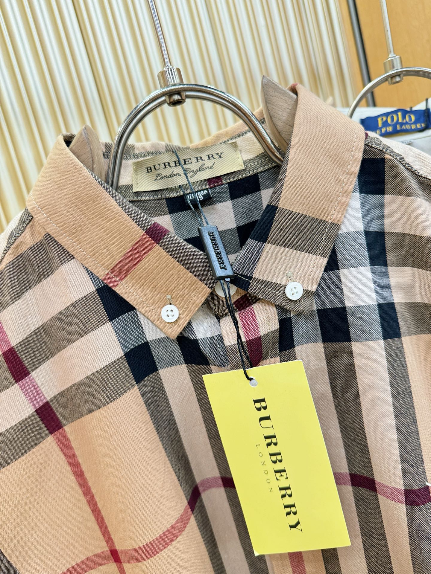 BURBERRY巴宝莉 2025 新款衬衫，贸易公司渠道稀出，领先官网发售！经典休闲衬衫搭配独特的设计，