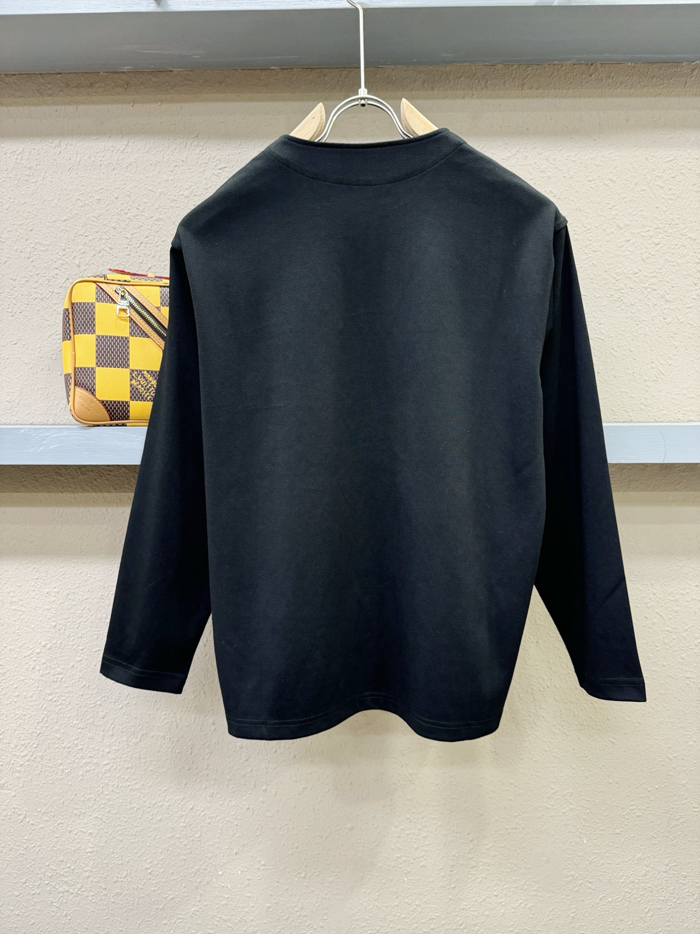 LOEWE罗意威 2025秋冬新品长袖卫衣，经典Logo设计，百搭款 官网同步发售，柔软细腻 亲肤感极高